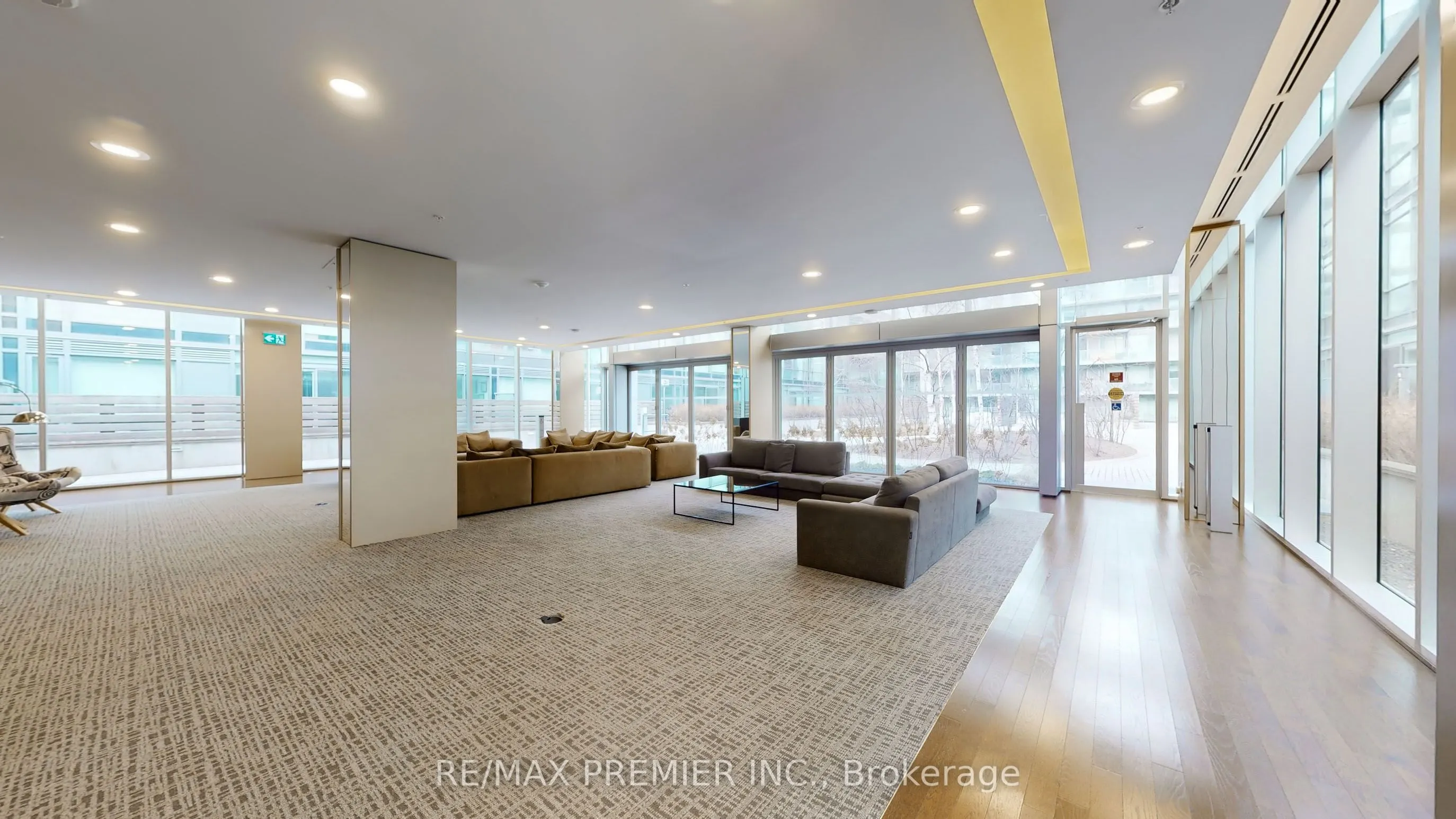 455 Front Street E, #N410