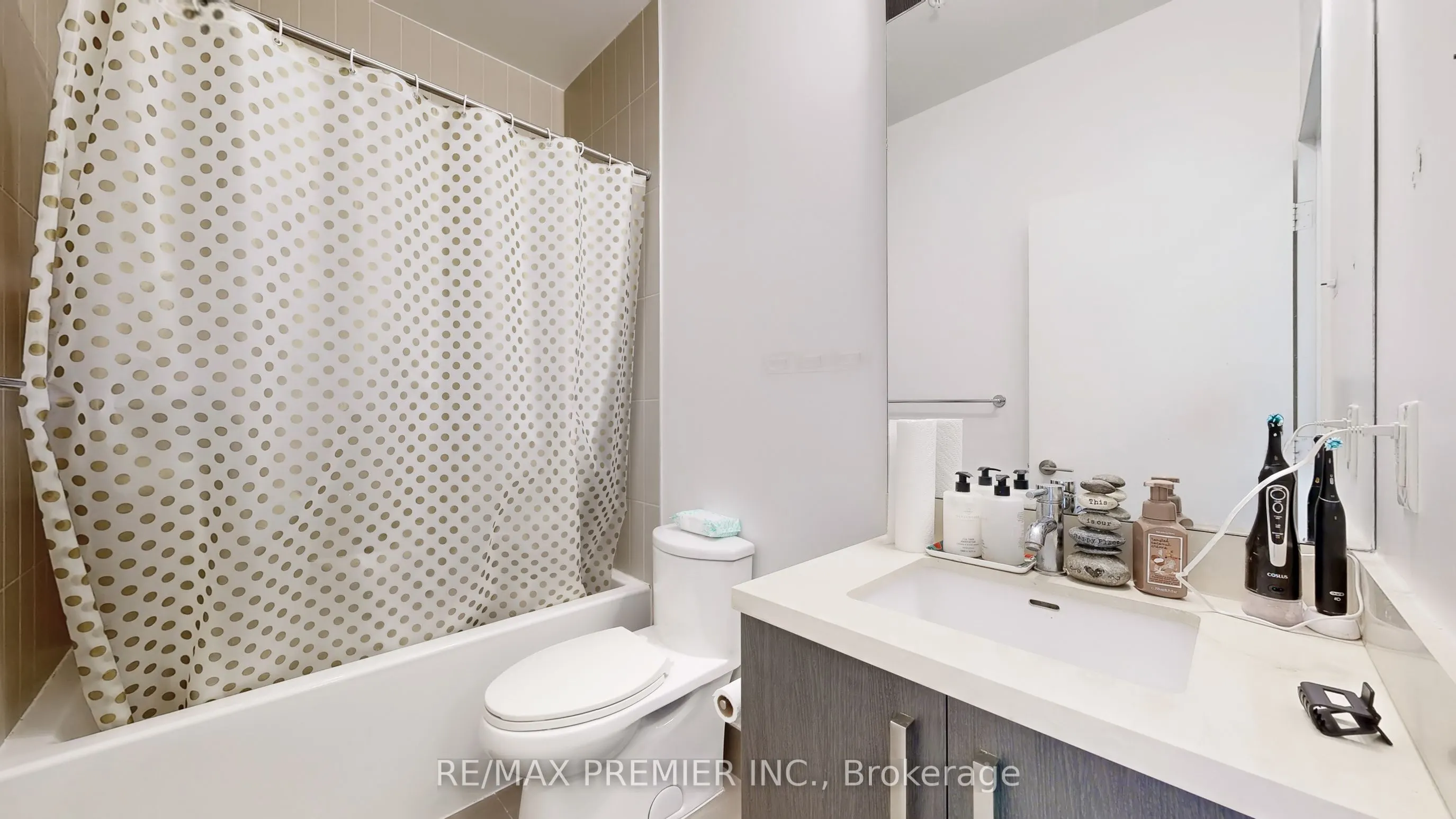 455 Front Street E, #N410