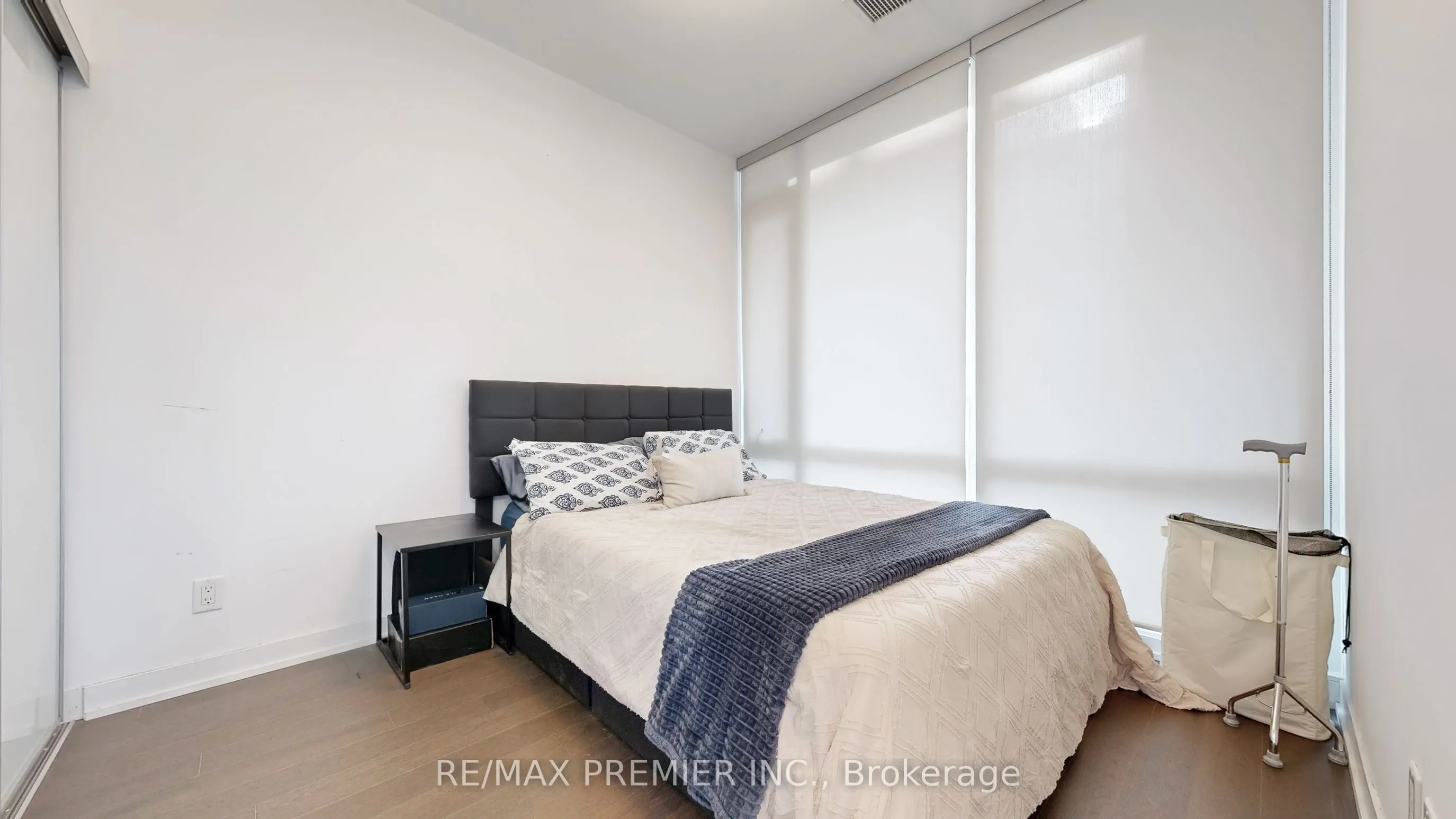 455 Front Street E, #N410