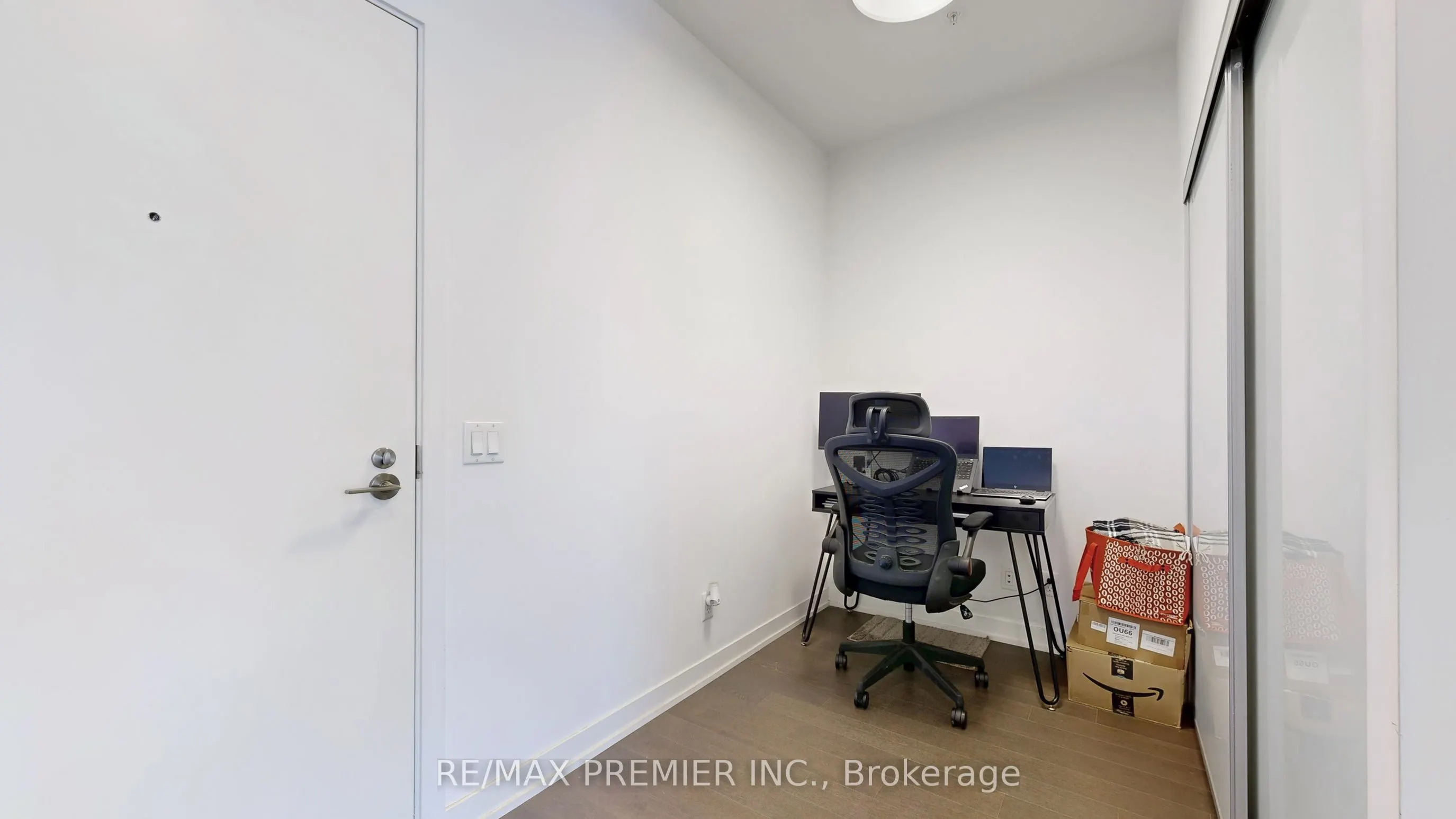455 Front Street E, #N410