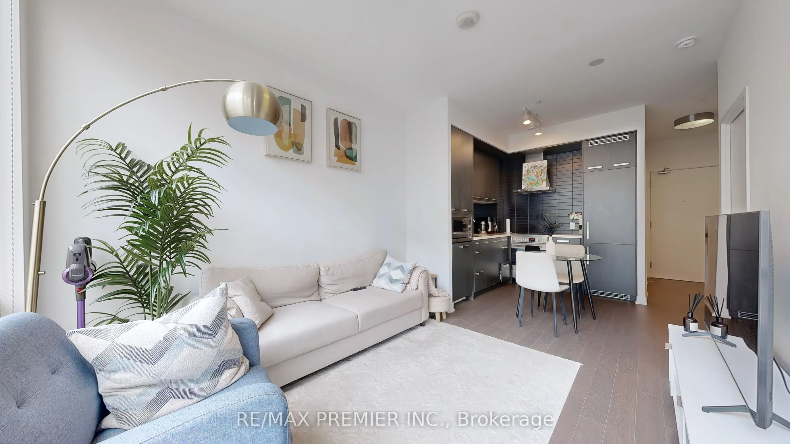 455 Front Street E, #N410