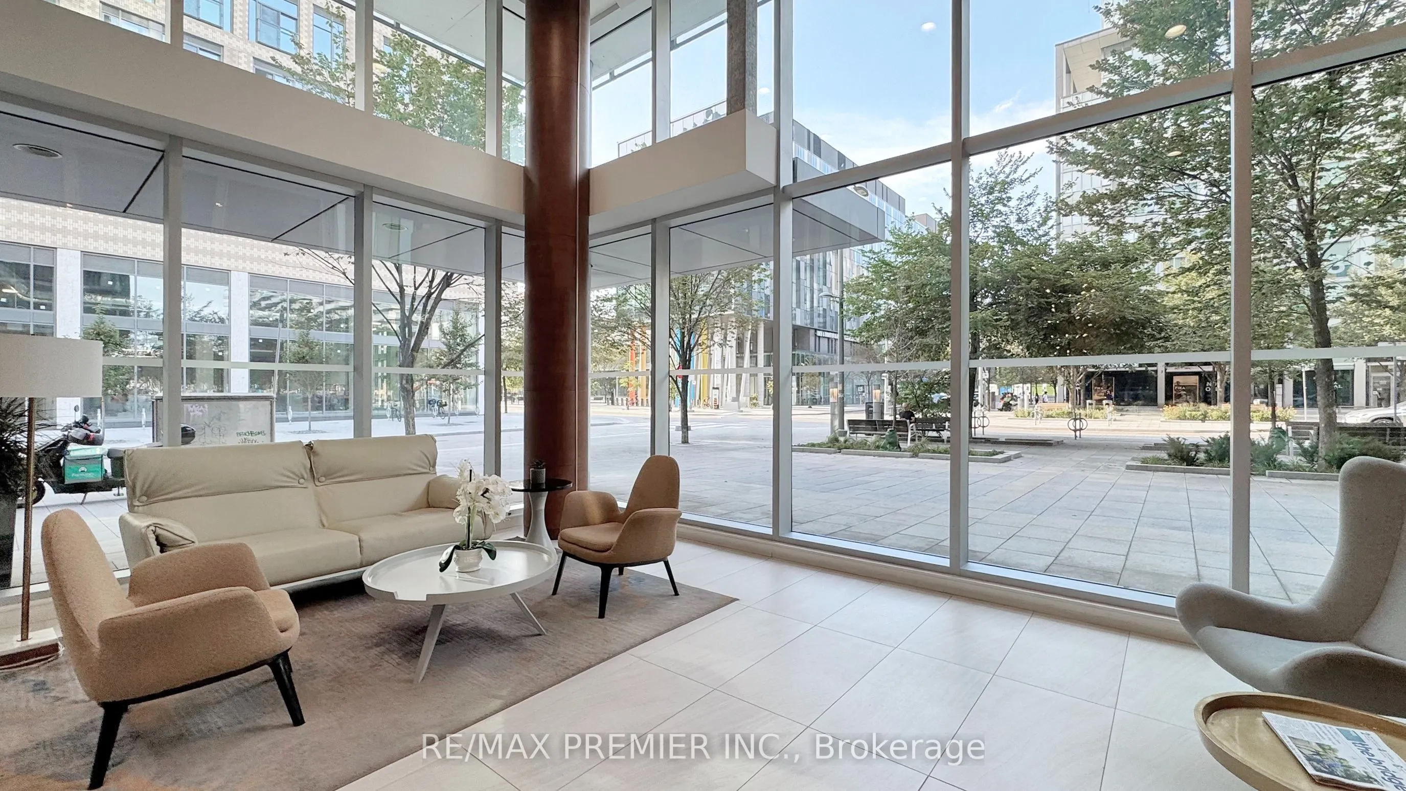 455 Front Street E, #N410