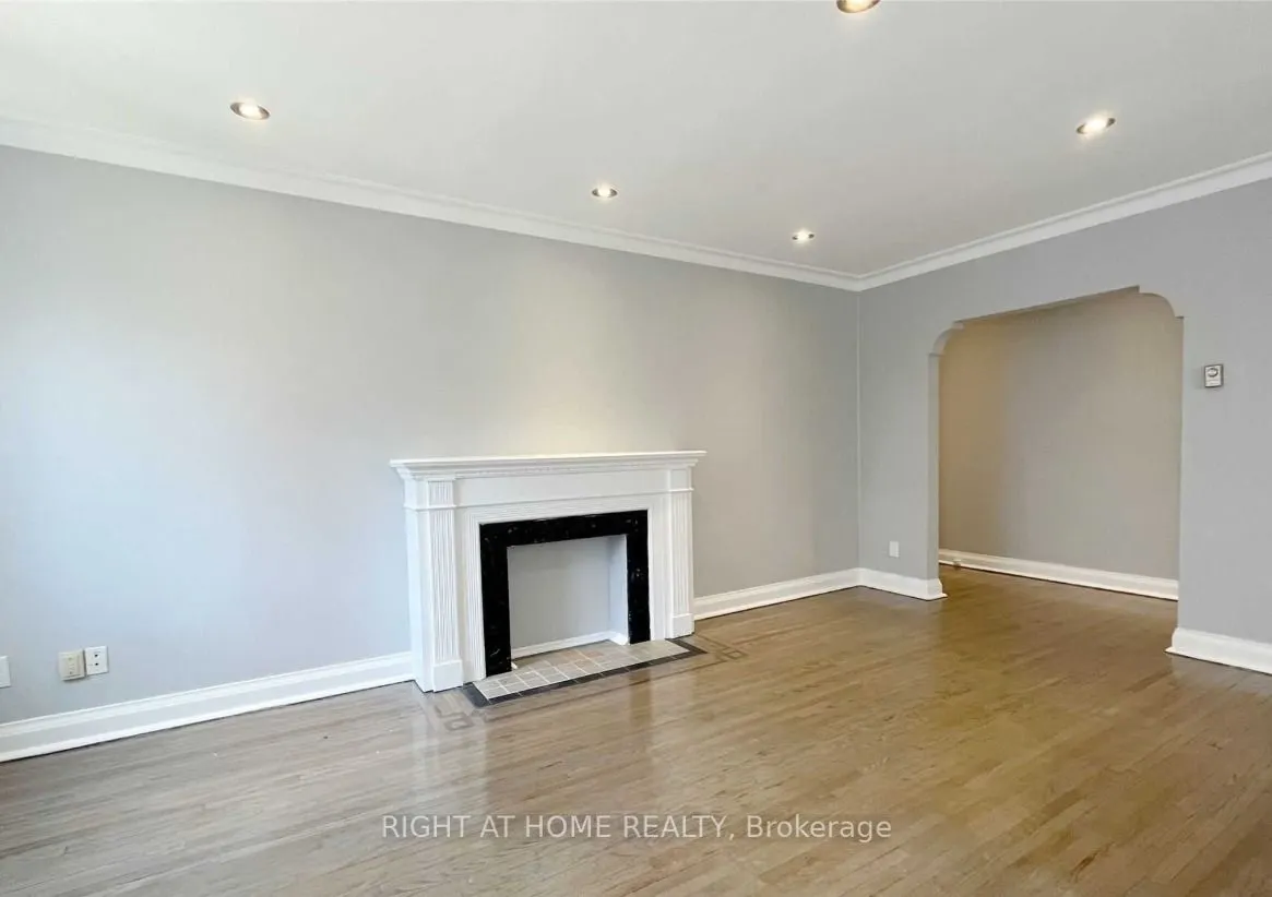 1715 Bathurst Street, #1