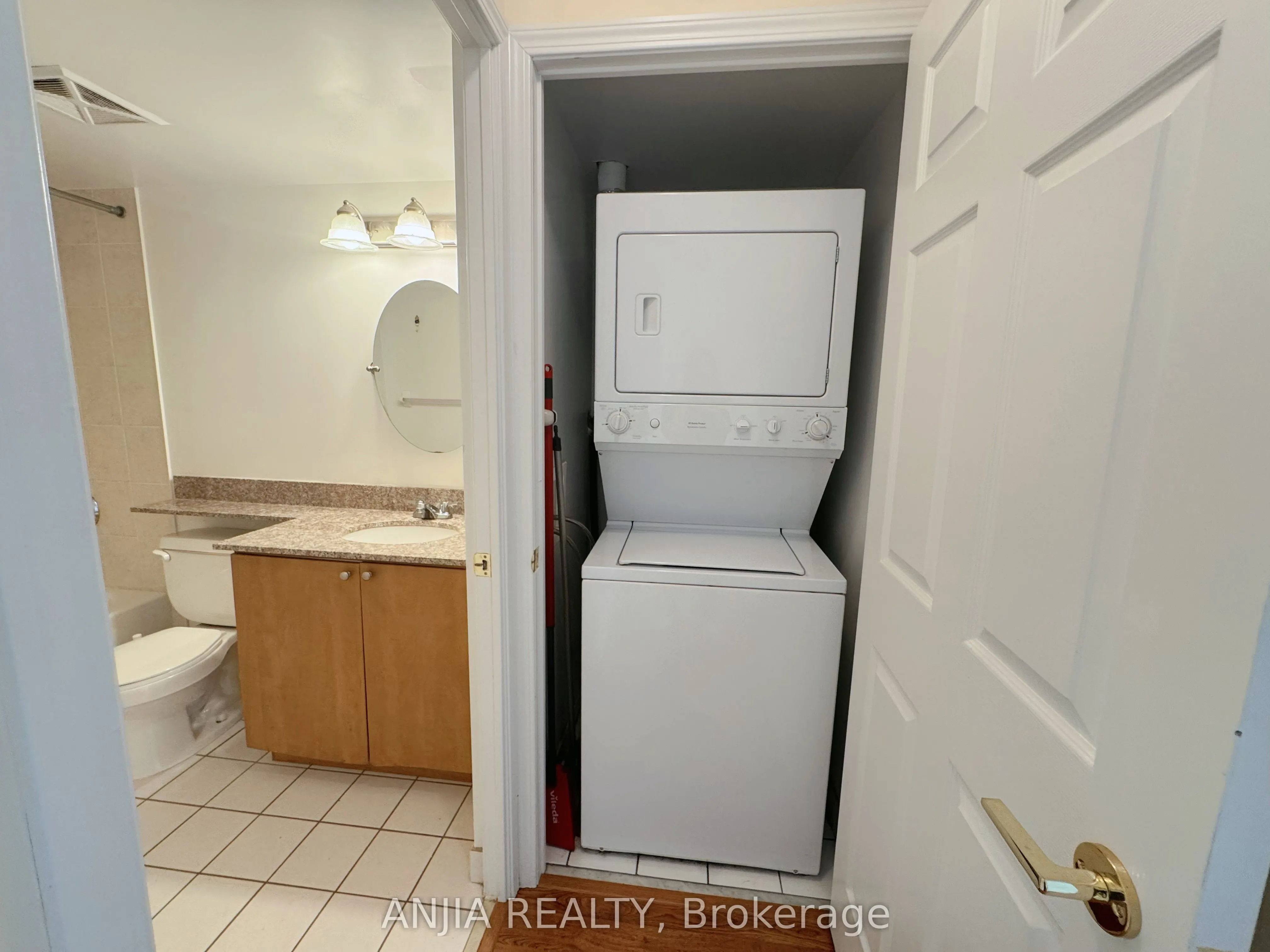 5508 Yonge Street, #1107
