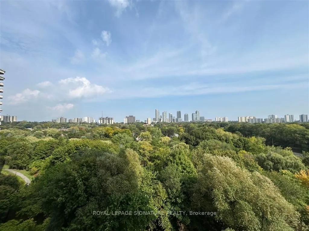 10 Bloorview Place, #801