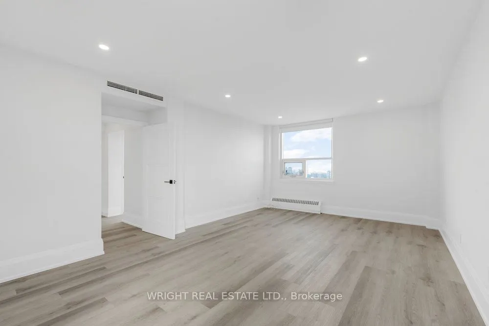 400 Walmer Road, #PH 5