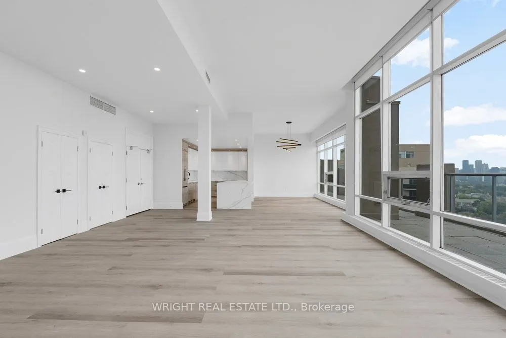 400 Walmer Road, #PH 5