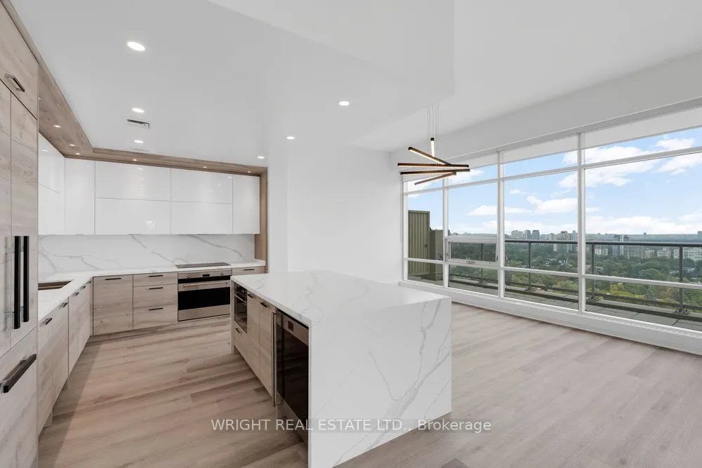 400 Walmer Road, #PH 5