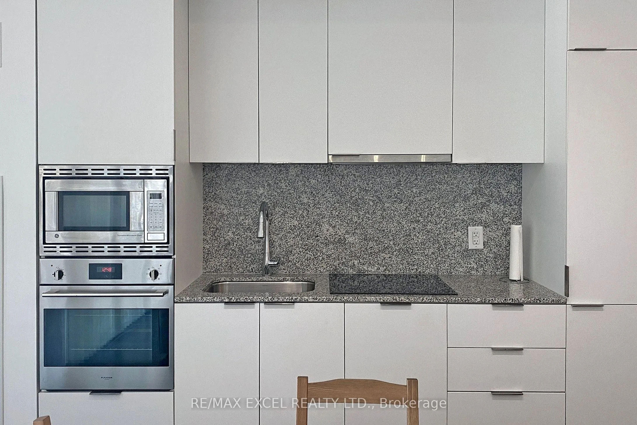 955 Bay Street, #404