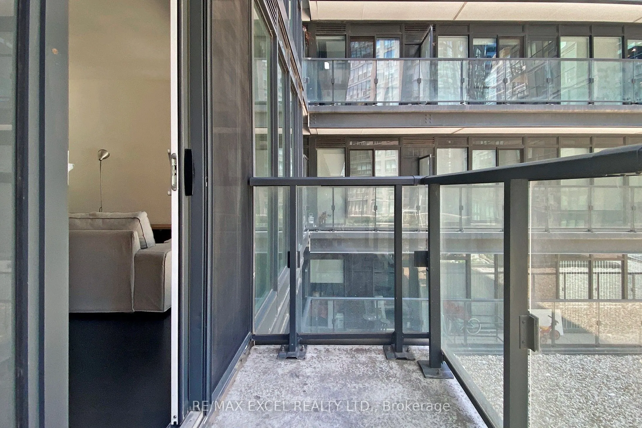 955 Bay Street, #404
