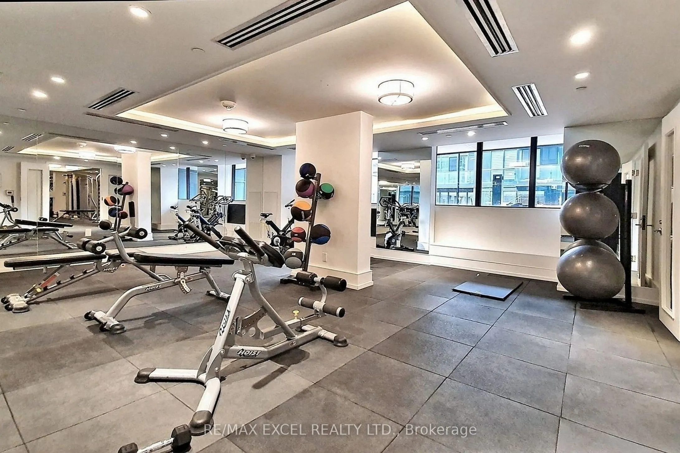 955 Bay Street, #404