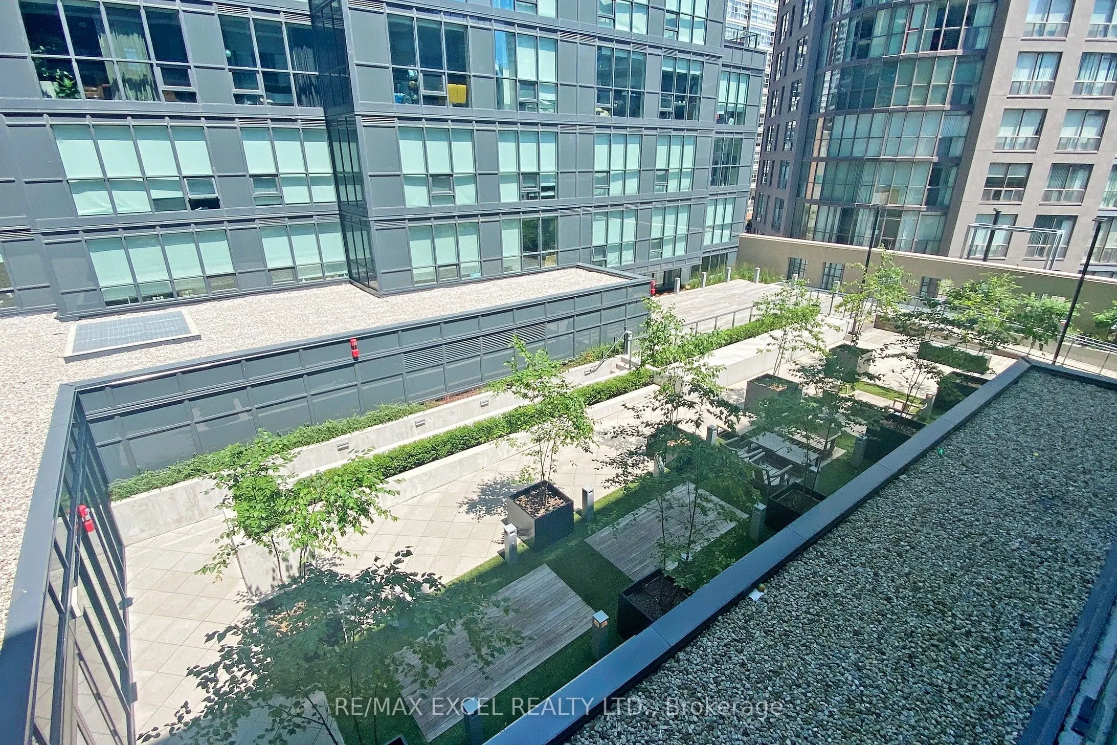 955 Bay Street, #404