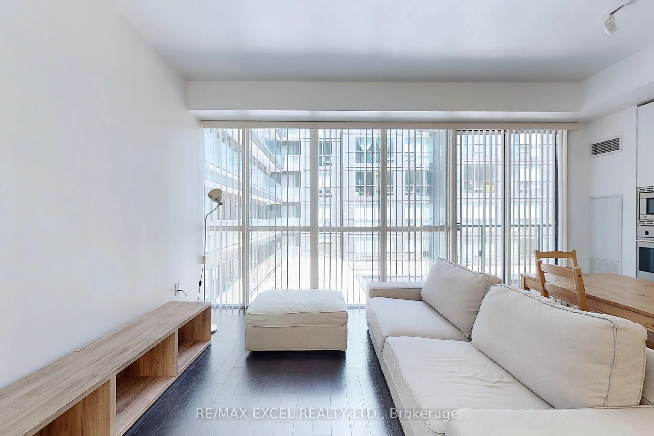 955 Bay Street, #404