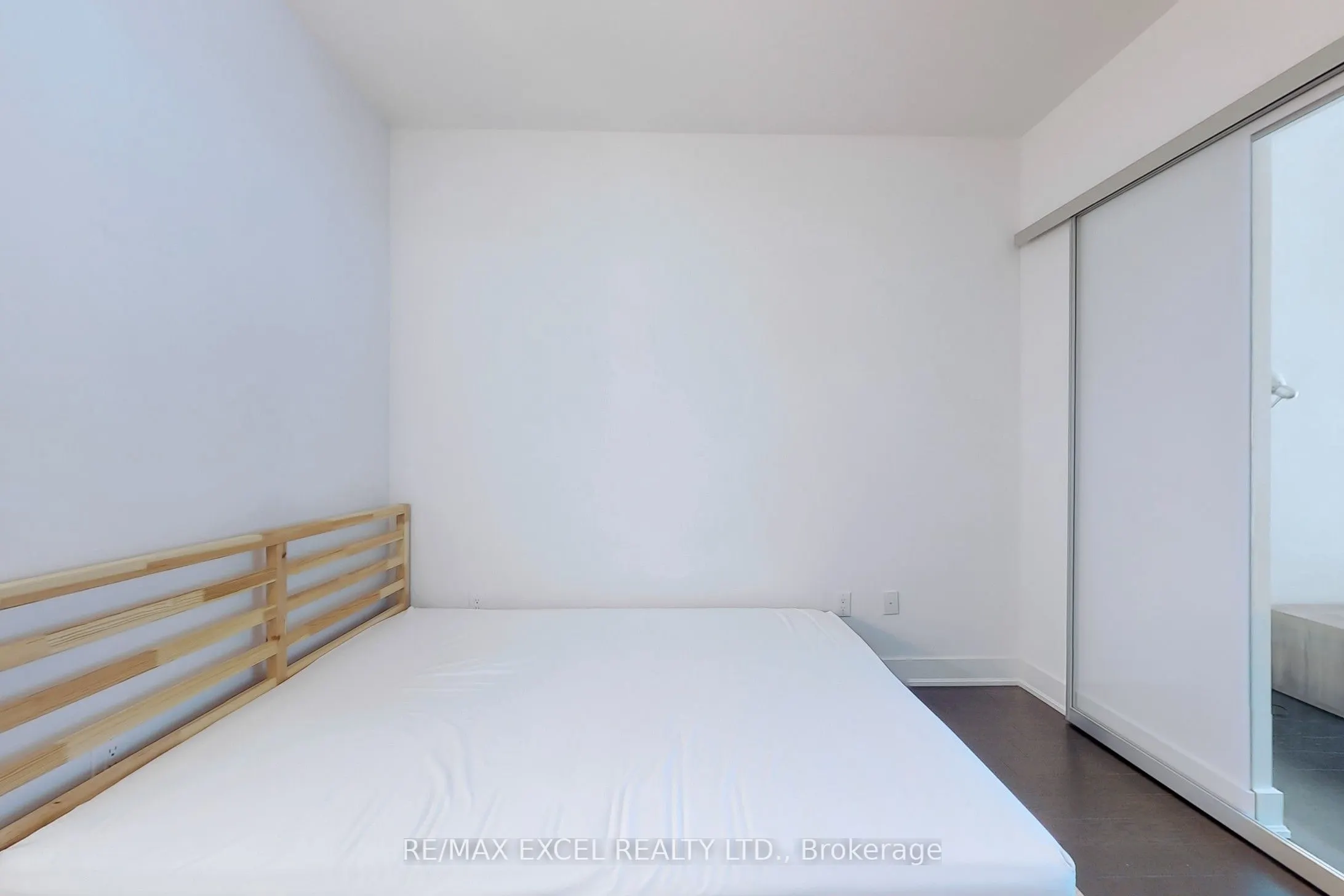 955 Bay Street, #404