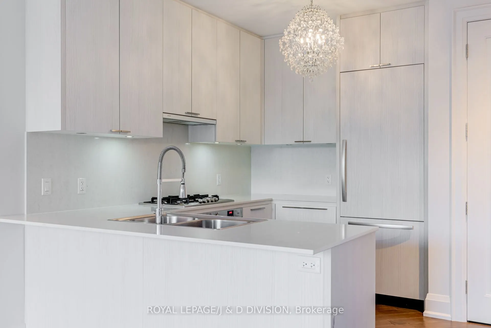 88 Davenport Road, #307