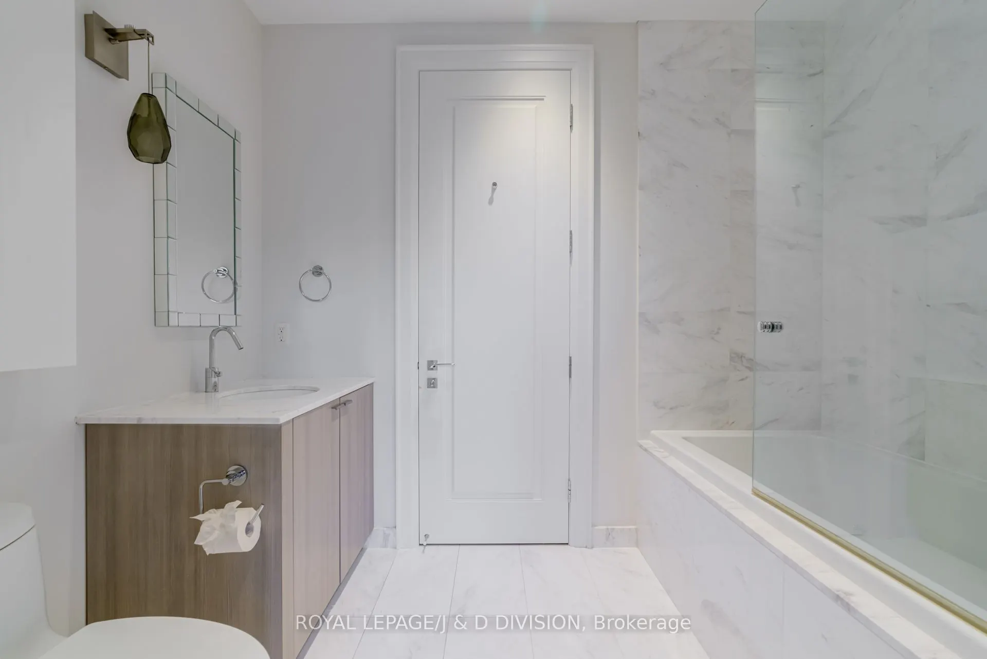 88 Davenport Road, #307