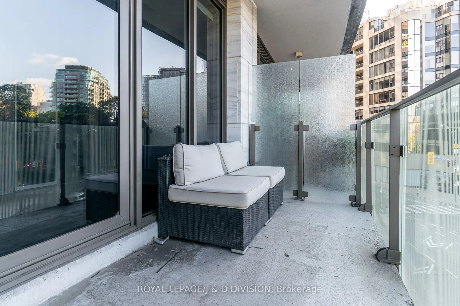 88 Davenport Road, #307