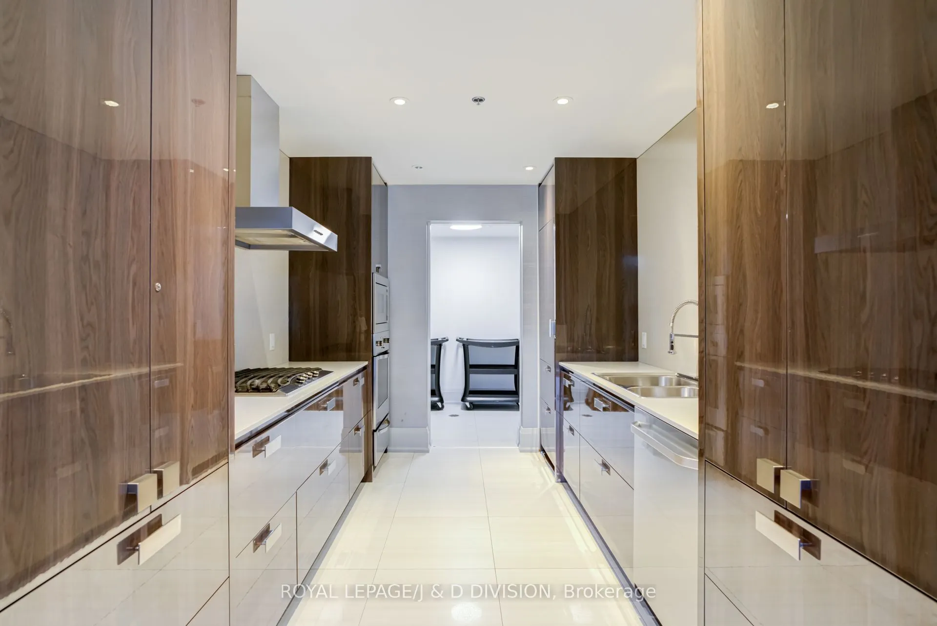 88 Davenport Road, #307