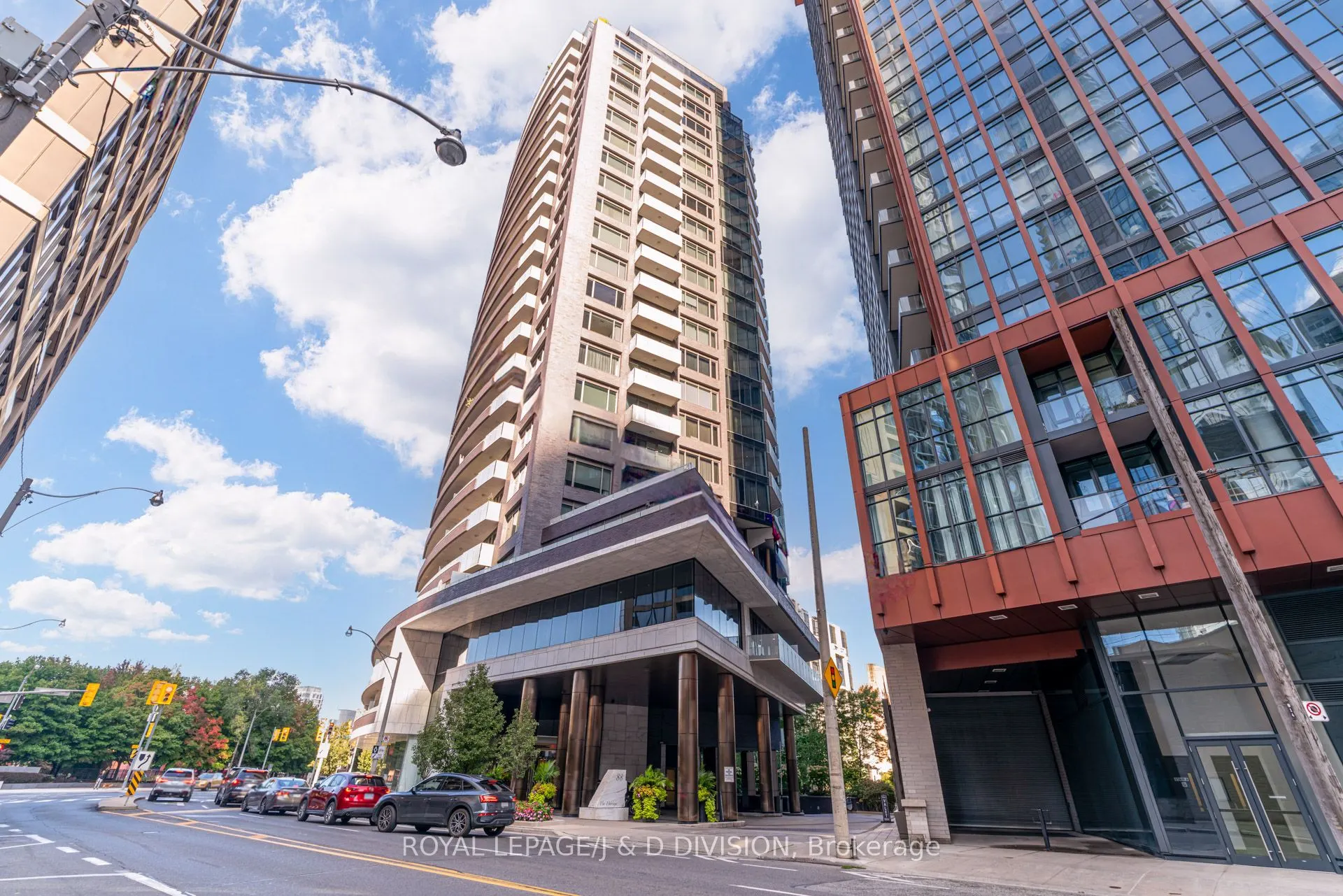 88 Davenport Road, #307