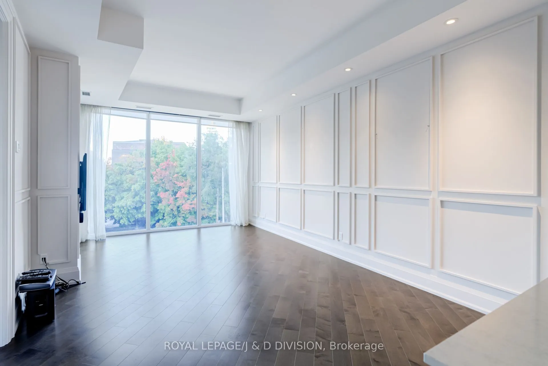 88 Davenport Road, #307