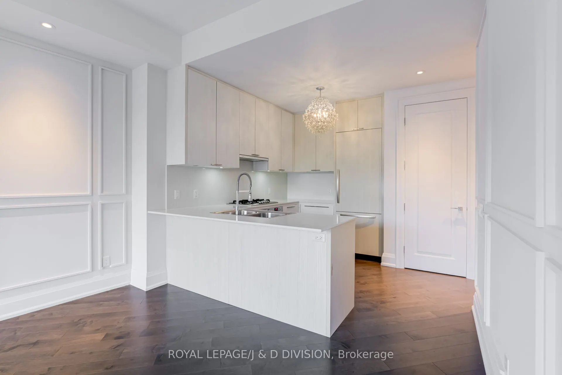 88 Davenport Road, #307