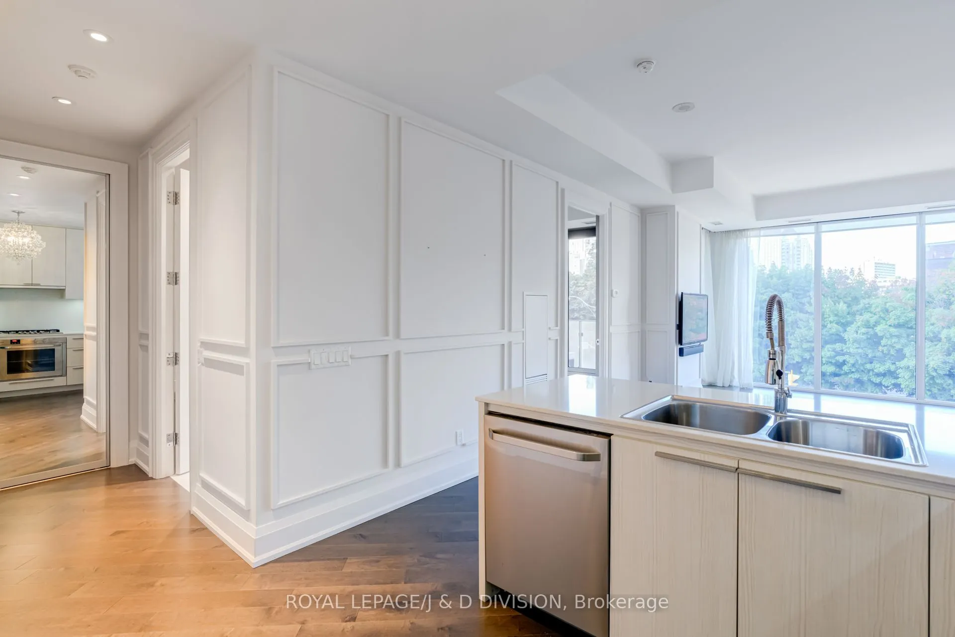 88 Davenport Road, #307