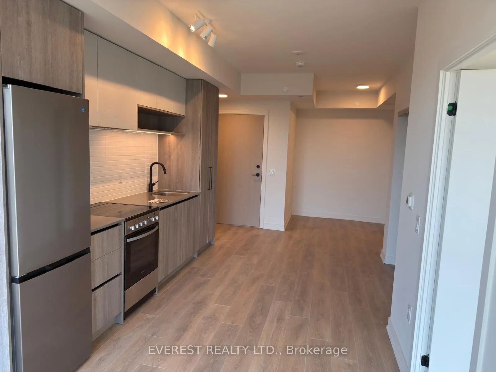181 Sterling Road E, #1601