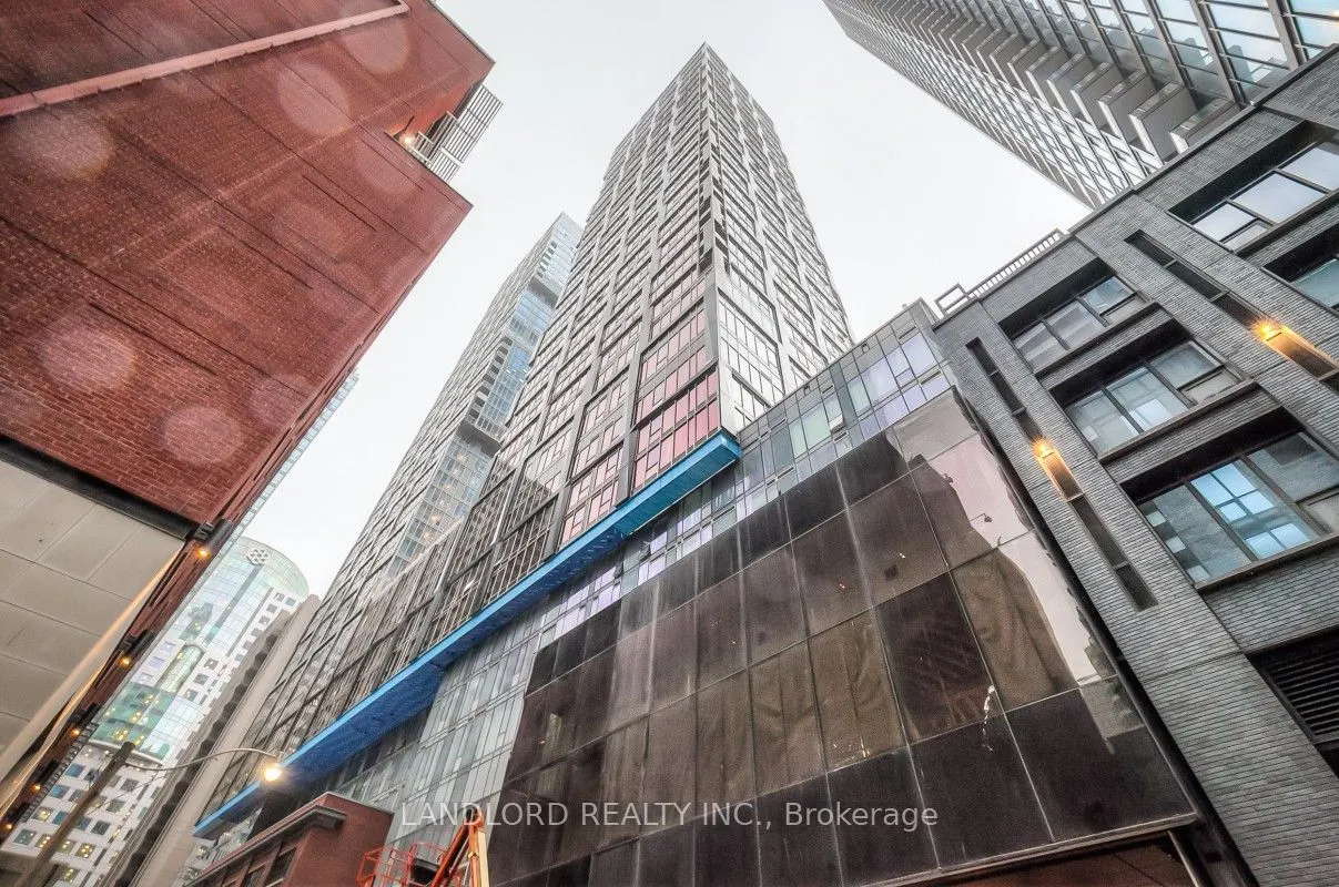 35 Mercer Street, #2416