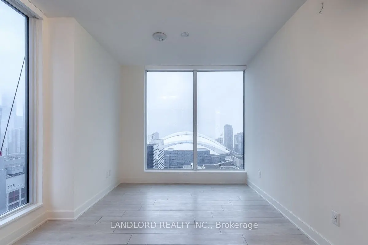 35 Mercer Street, #2416
