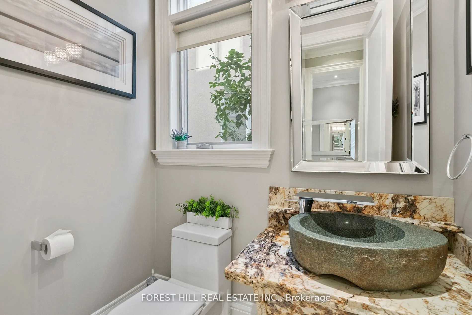 669 Bedford Park Avenue
