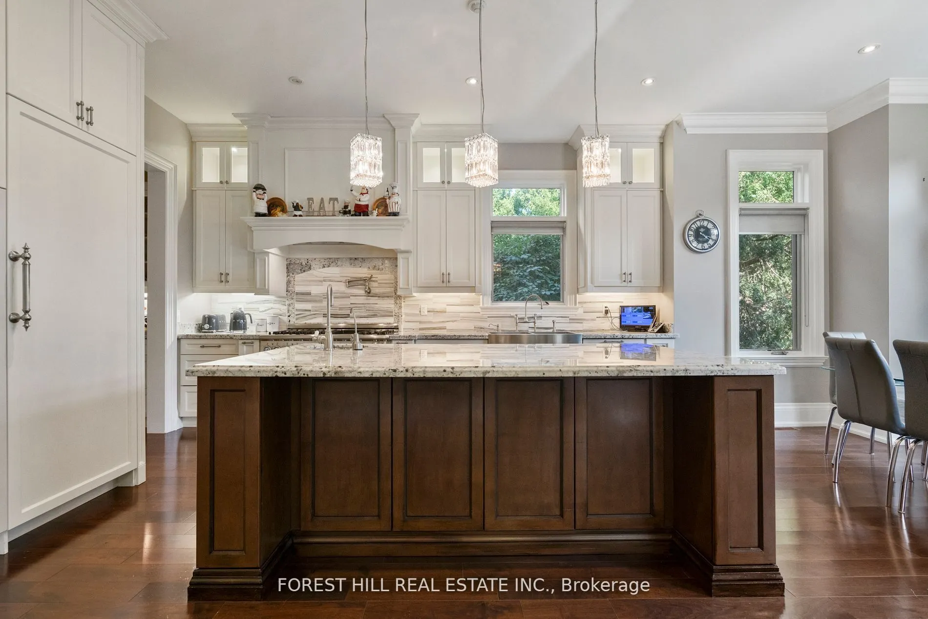 669 Bedford Park Avenue