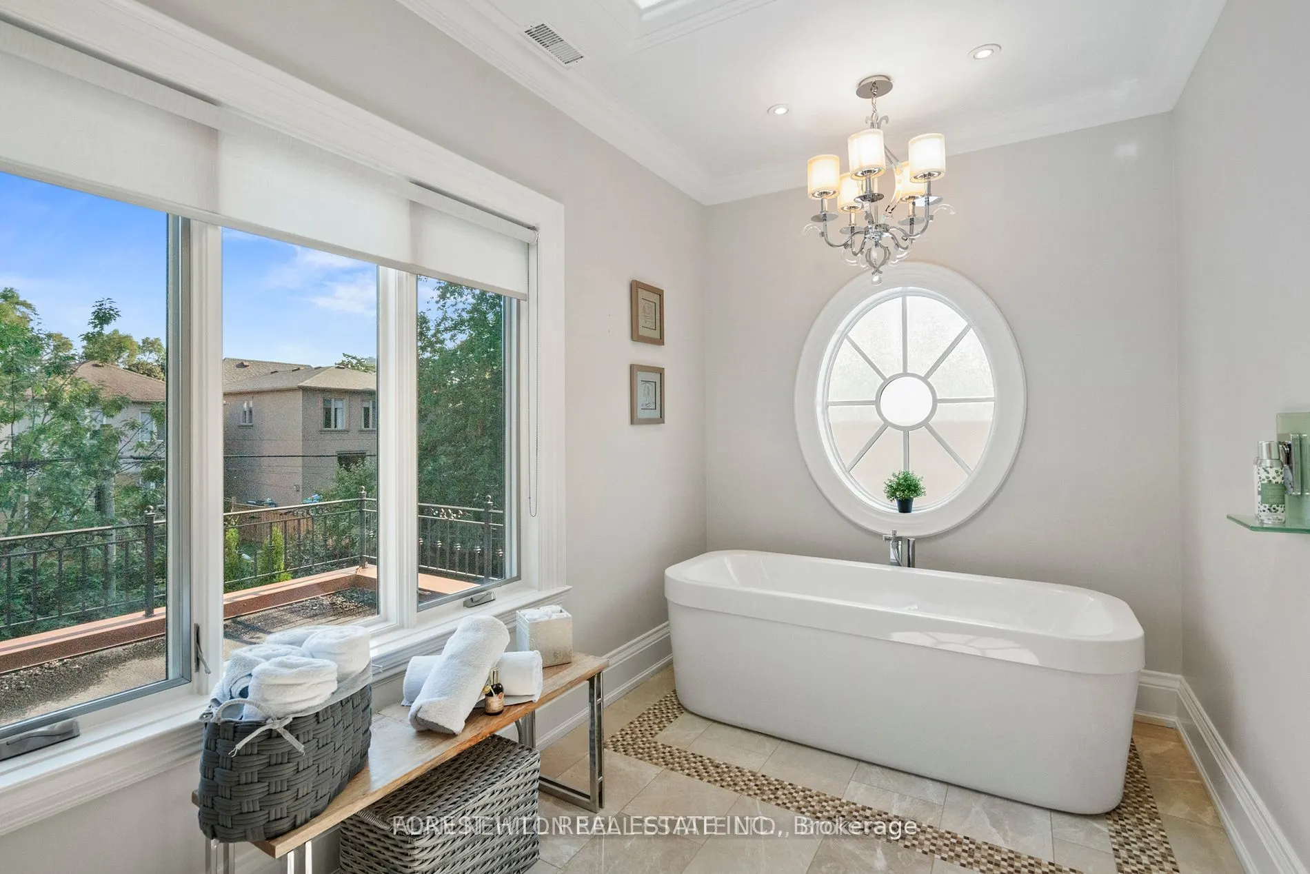 669 Bedford Park Avenue