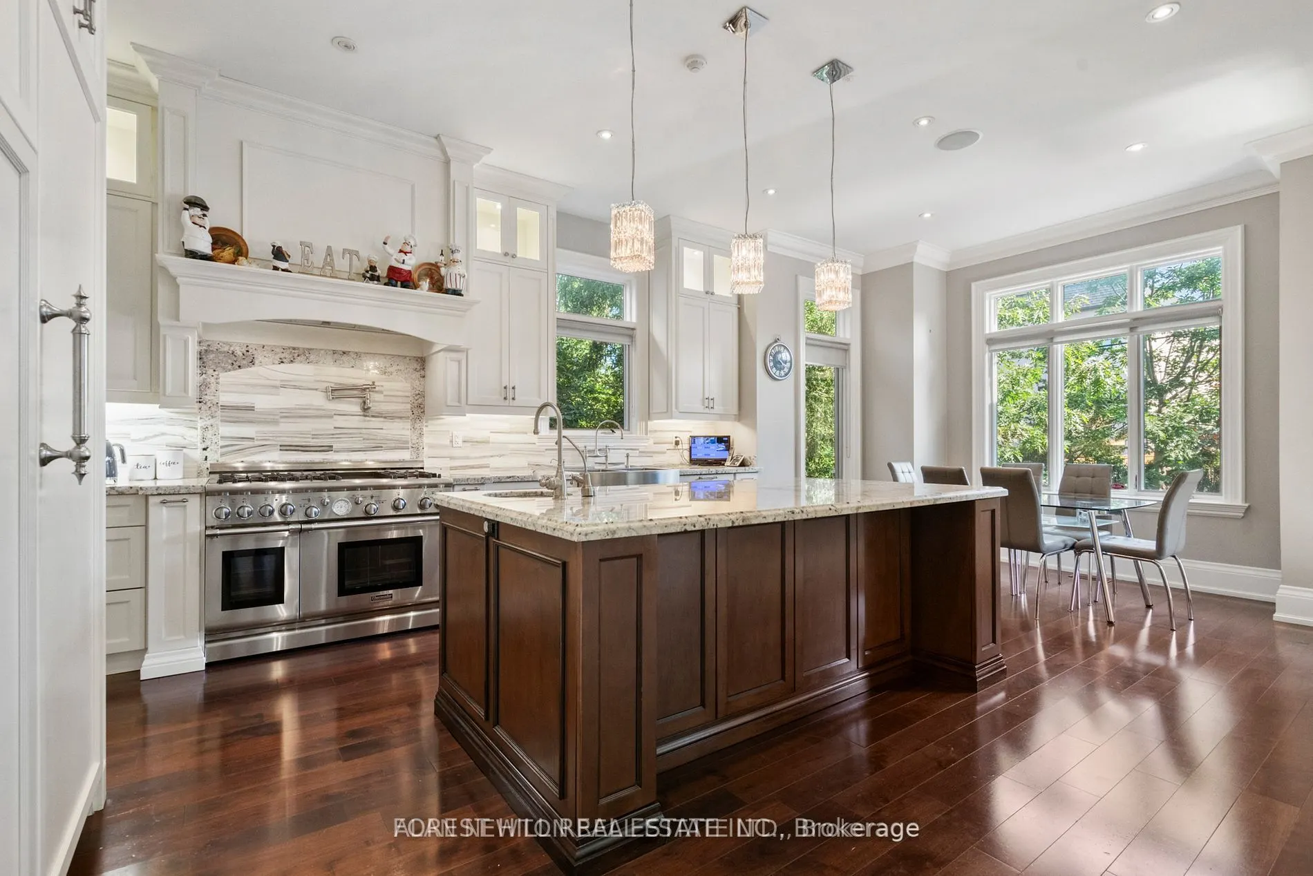 669 Bedford Park Avenue