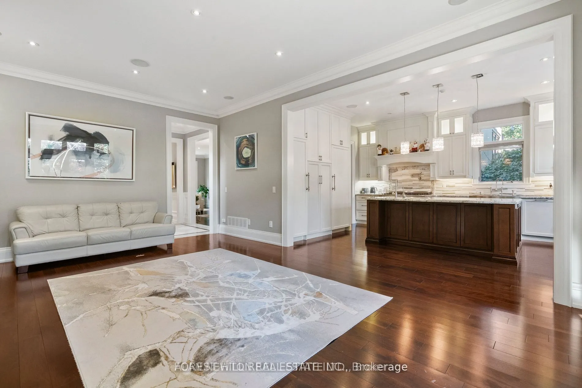 669 Bedford Park Avenue