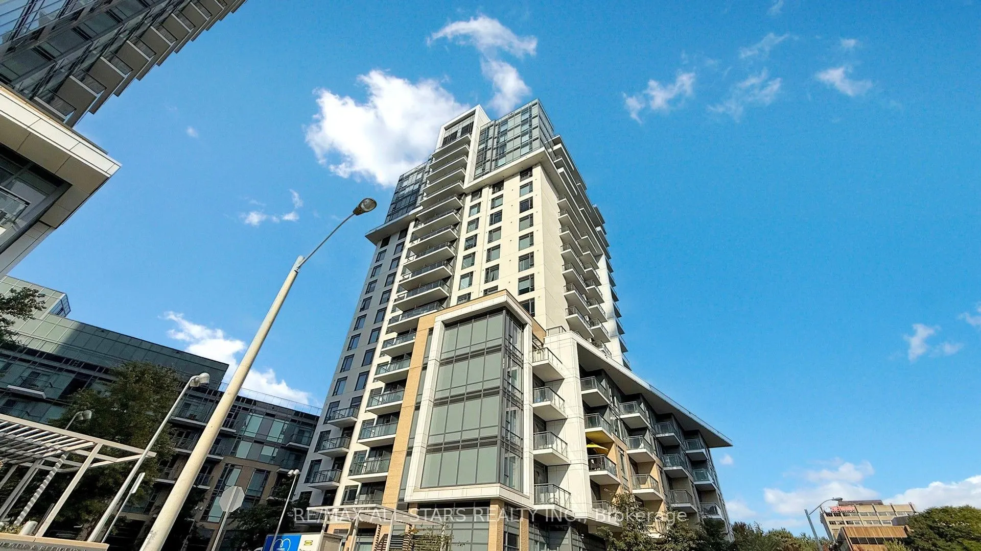 50 Ann O'Reilly Road N, #427