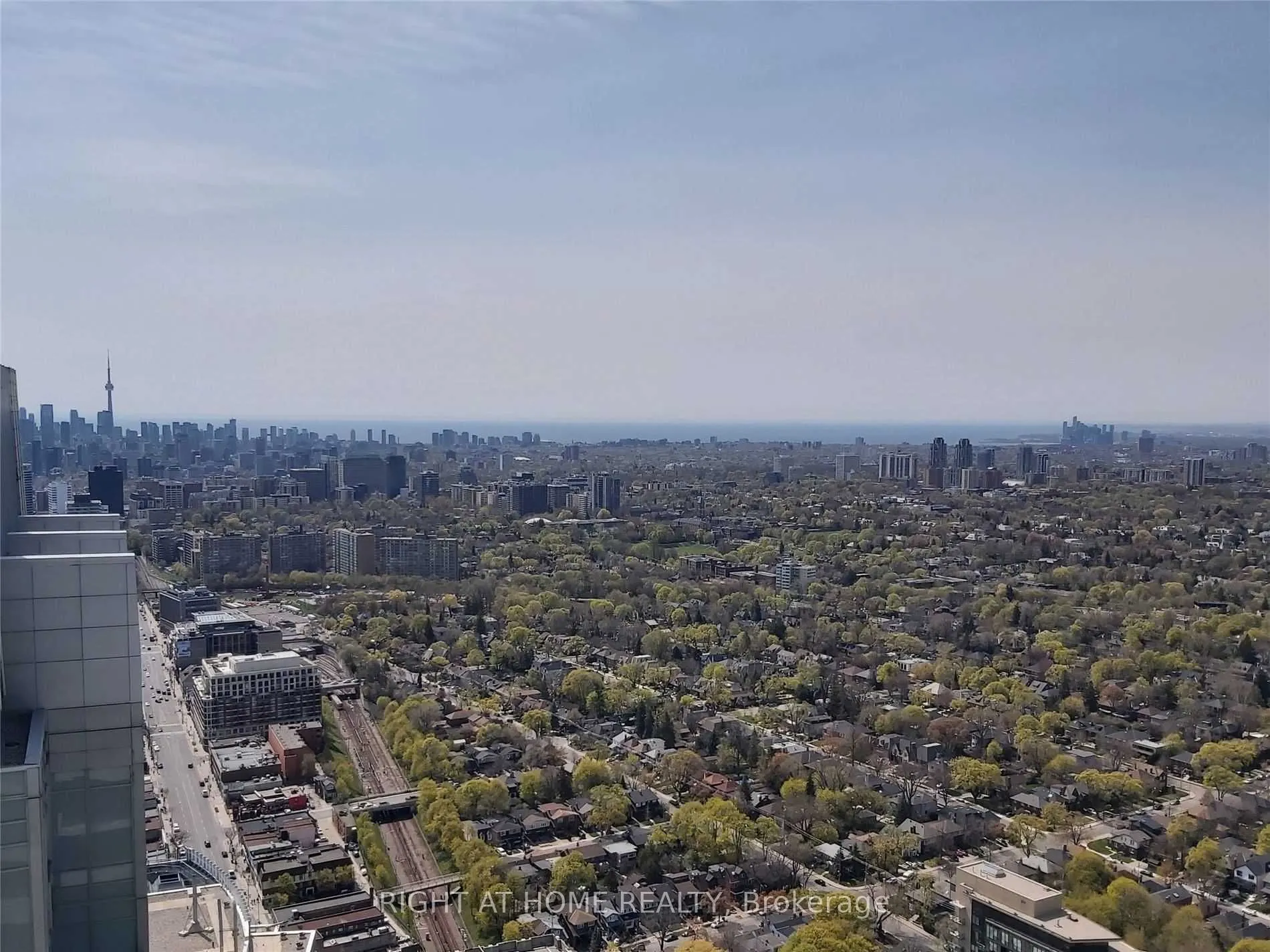 2221 Yonge Street, #5106
