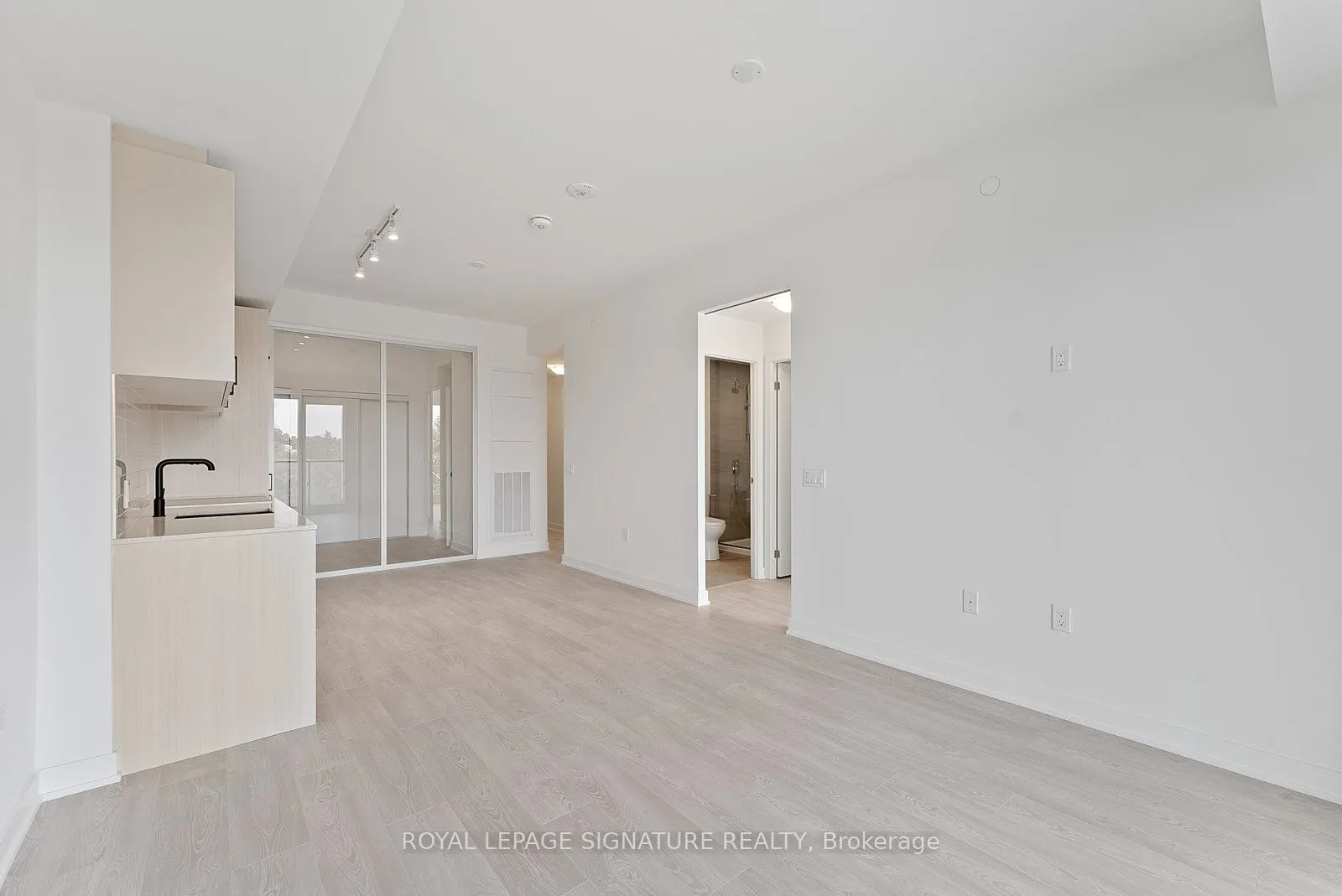 1 Kyle Lowry Road, #412