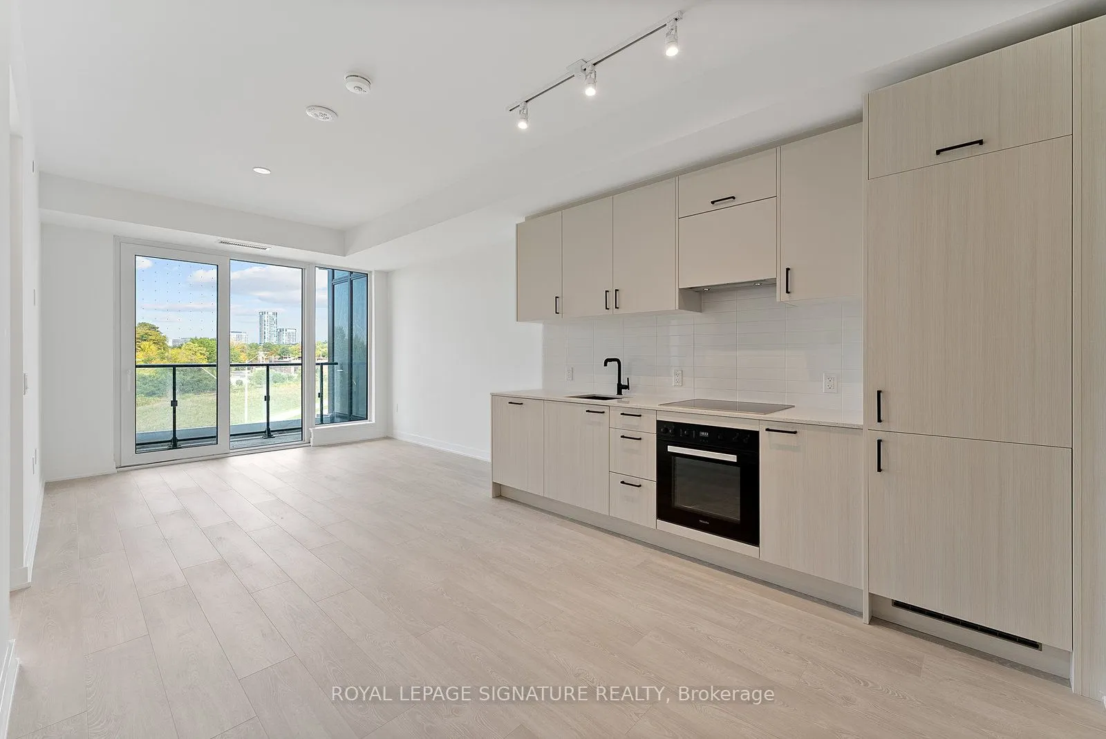 1 Kyle Lowry Road, #412