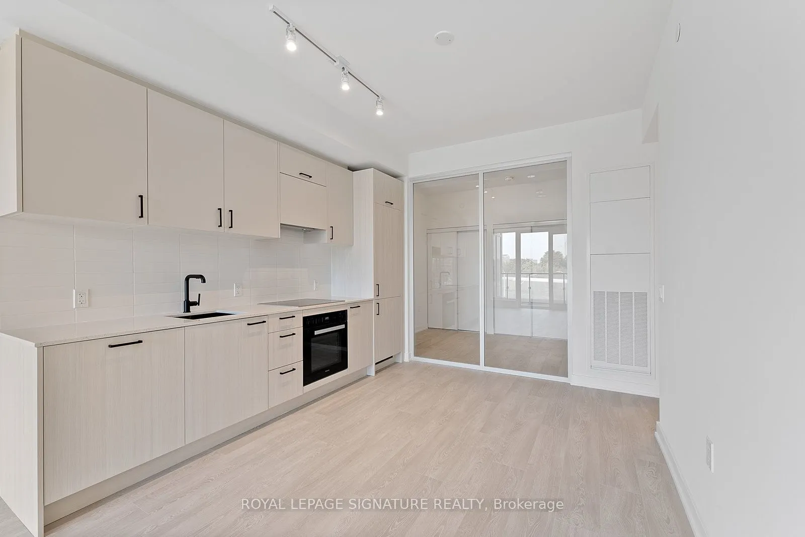 1 Kyle Lowry Road, #412