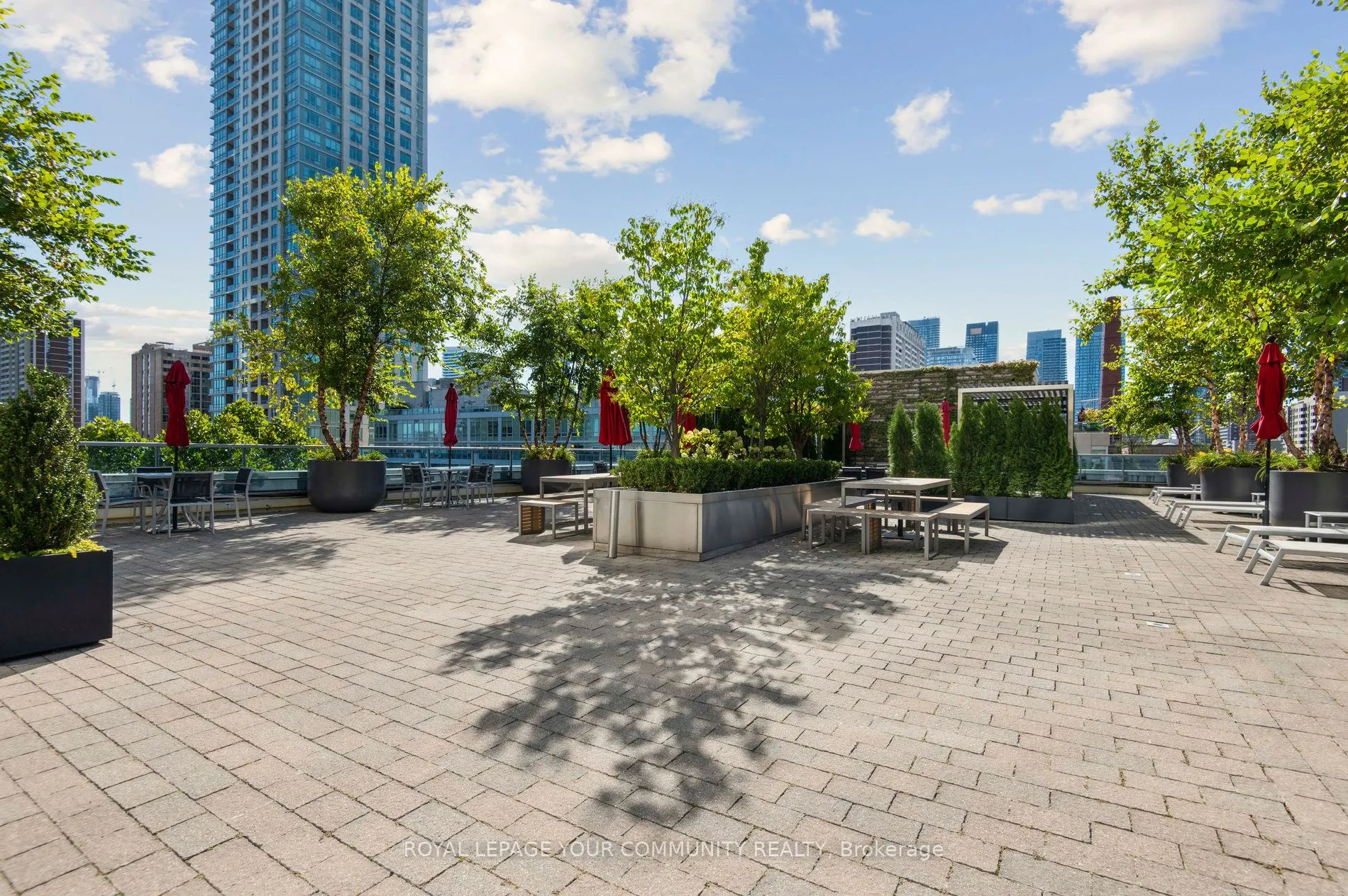 500 Sherbourne Street, #1311