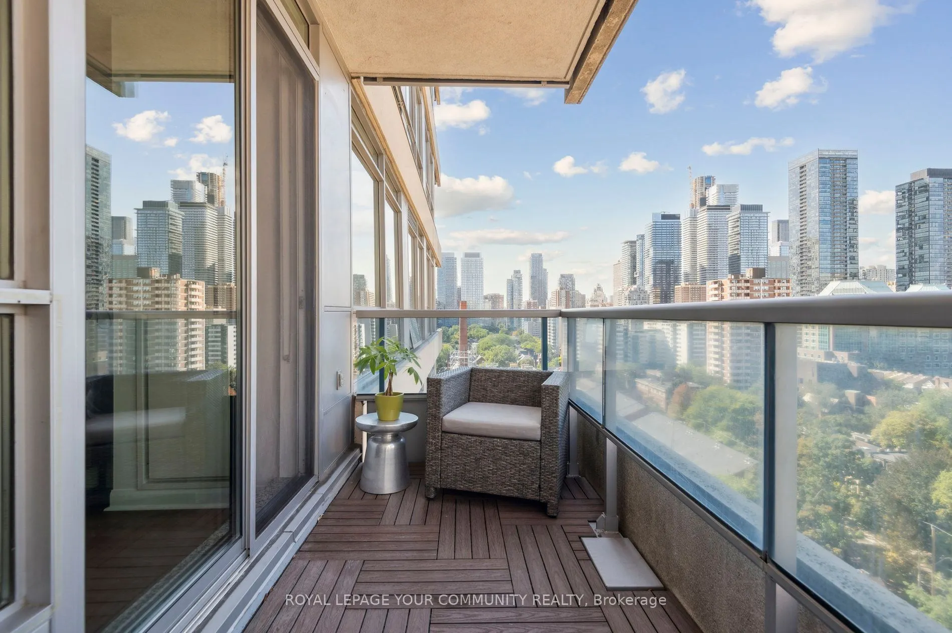 500 Sherbourne Street, #1311