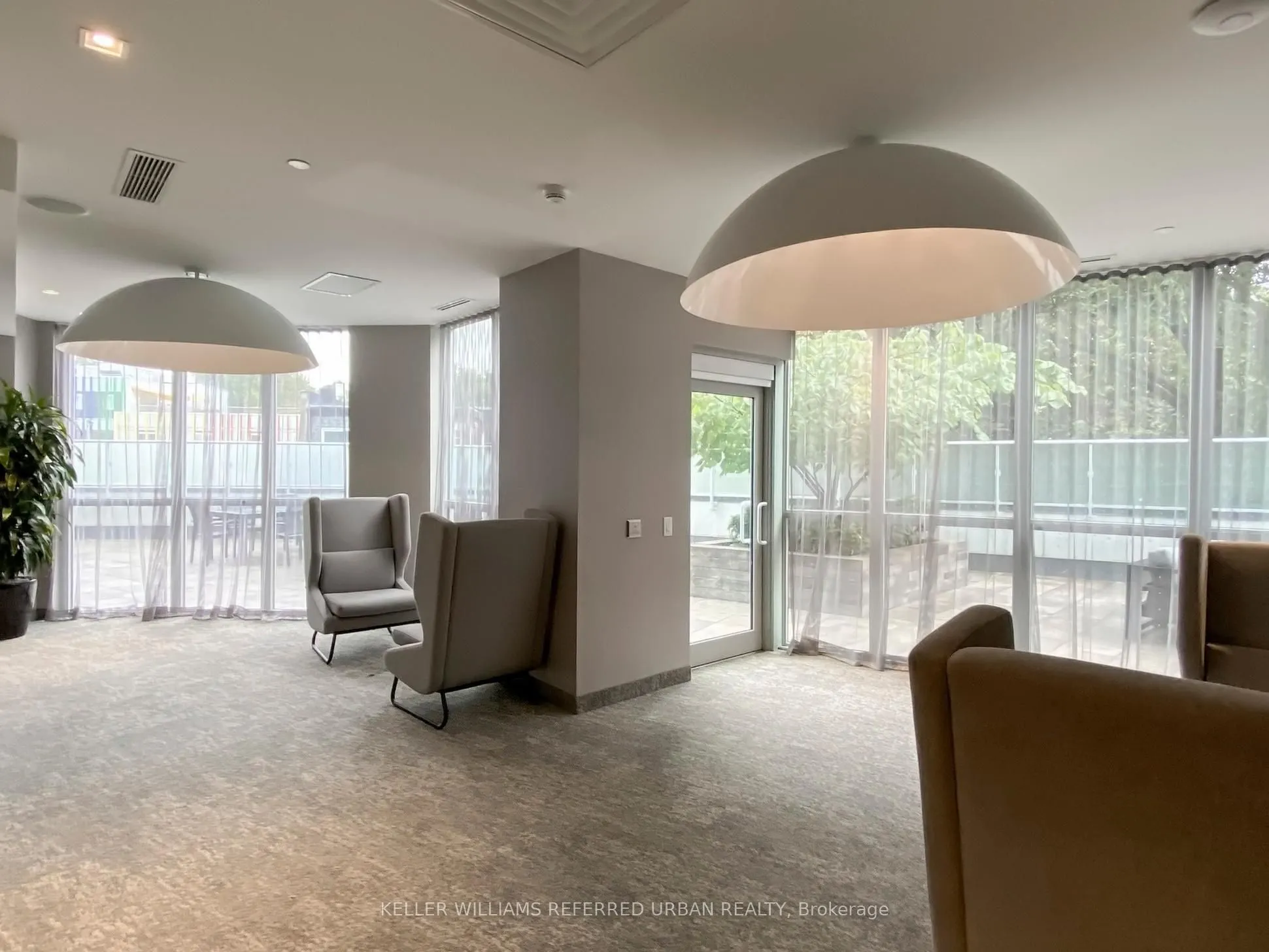 219 Dundas Street E, #601