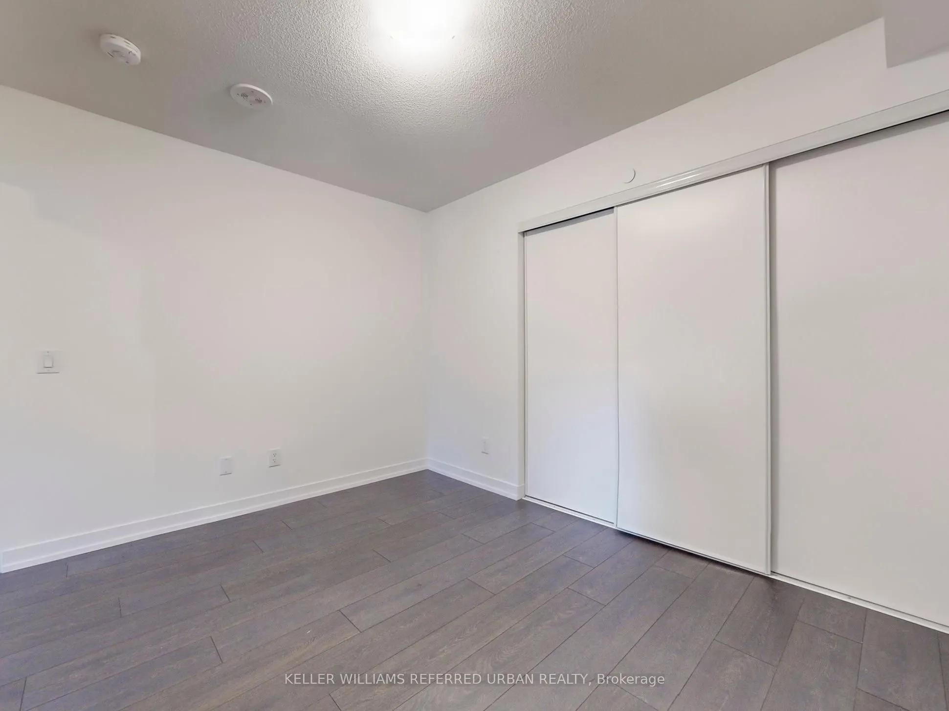 219 Dundas Street E, #601