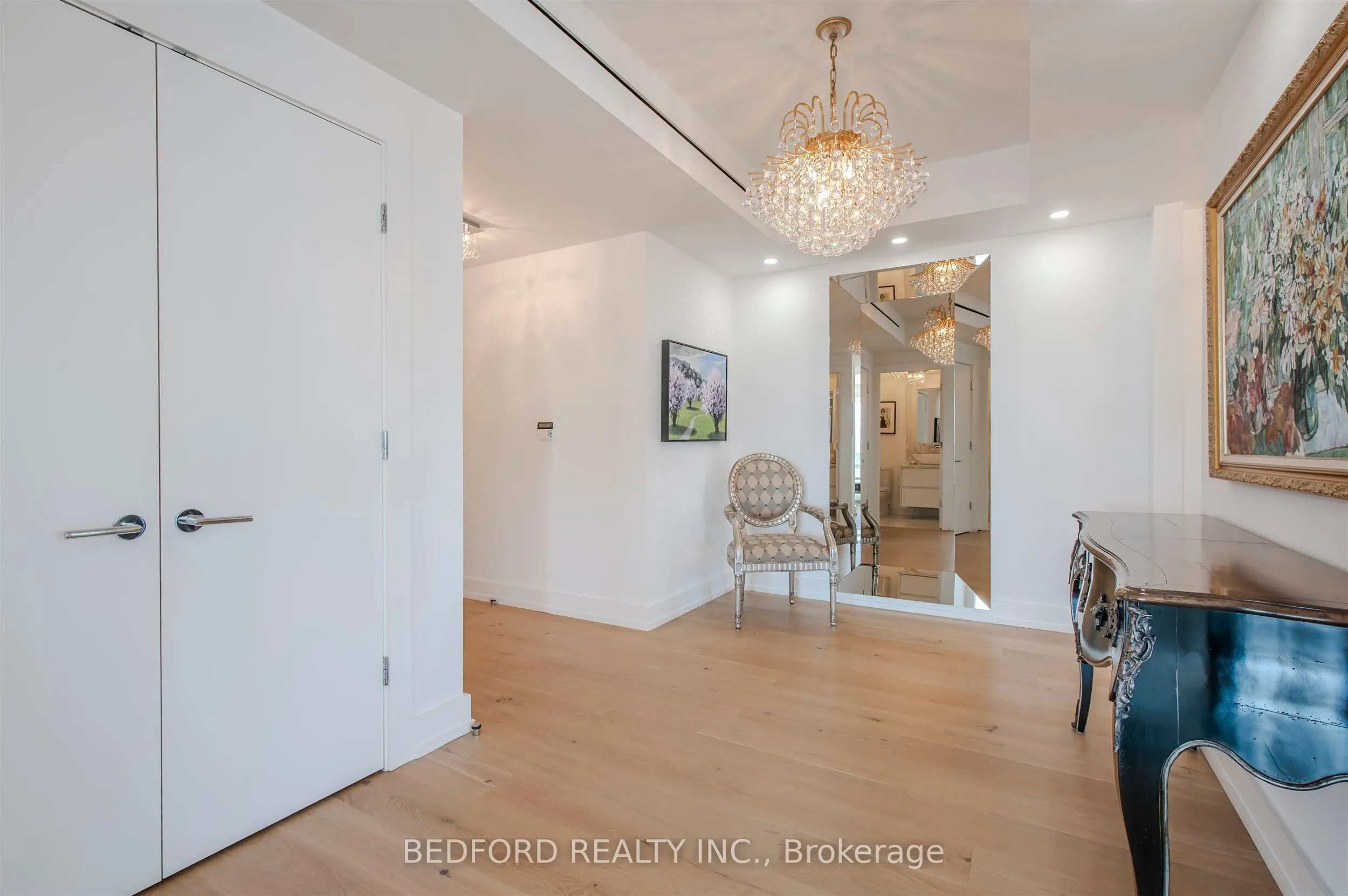 1 Bedford Road, #2001