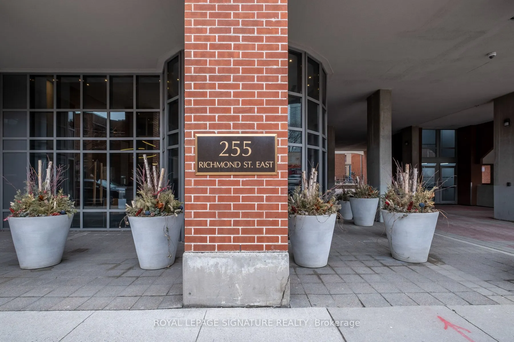 255 Richmond Street E, #1505