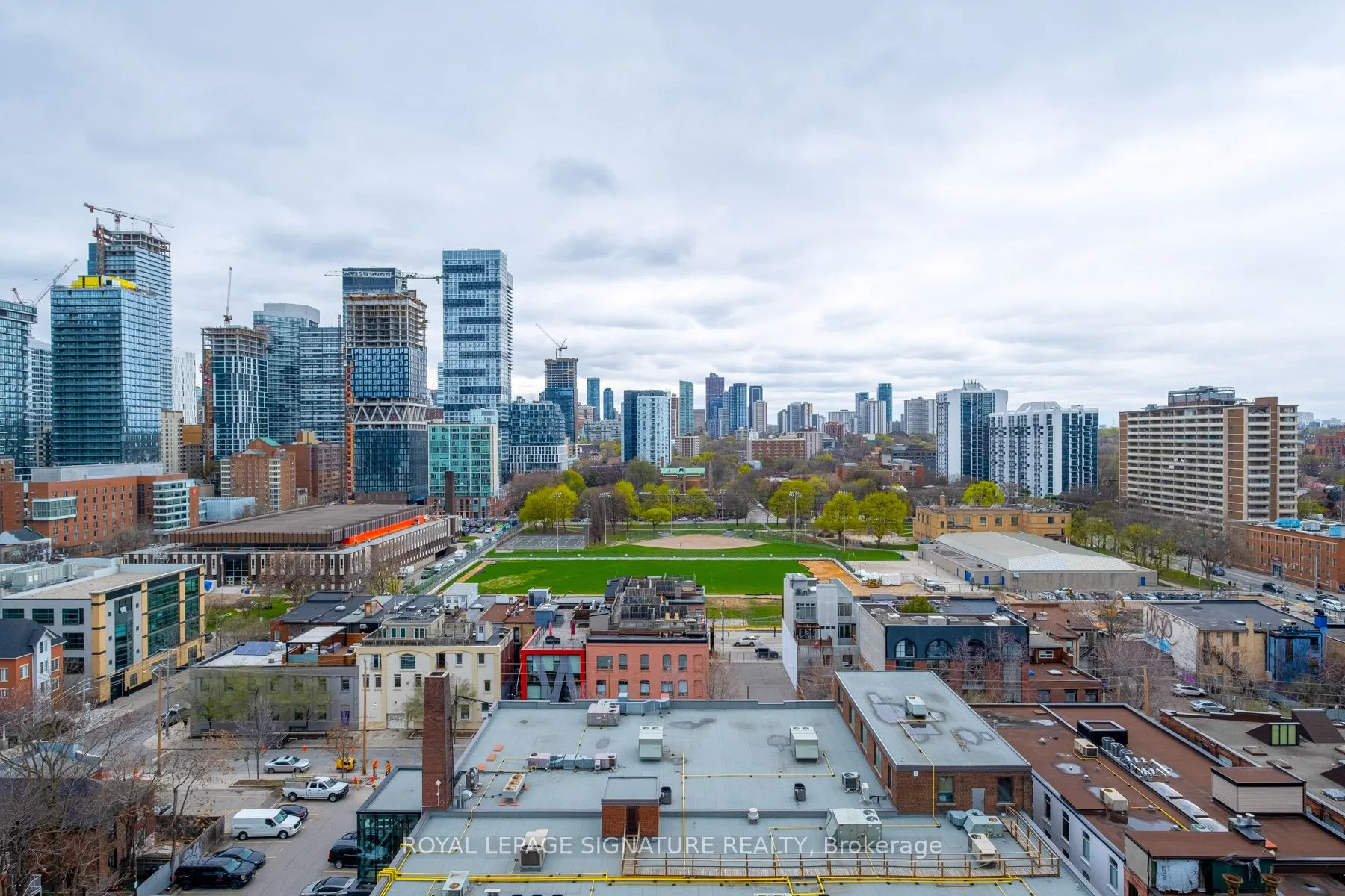 255 Richmond Street E, #1505