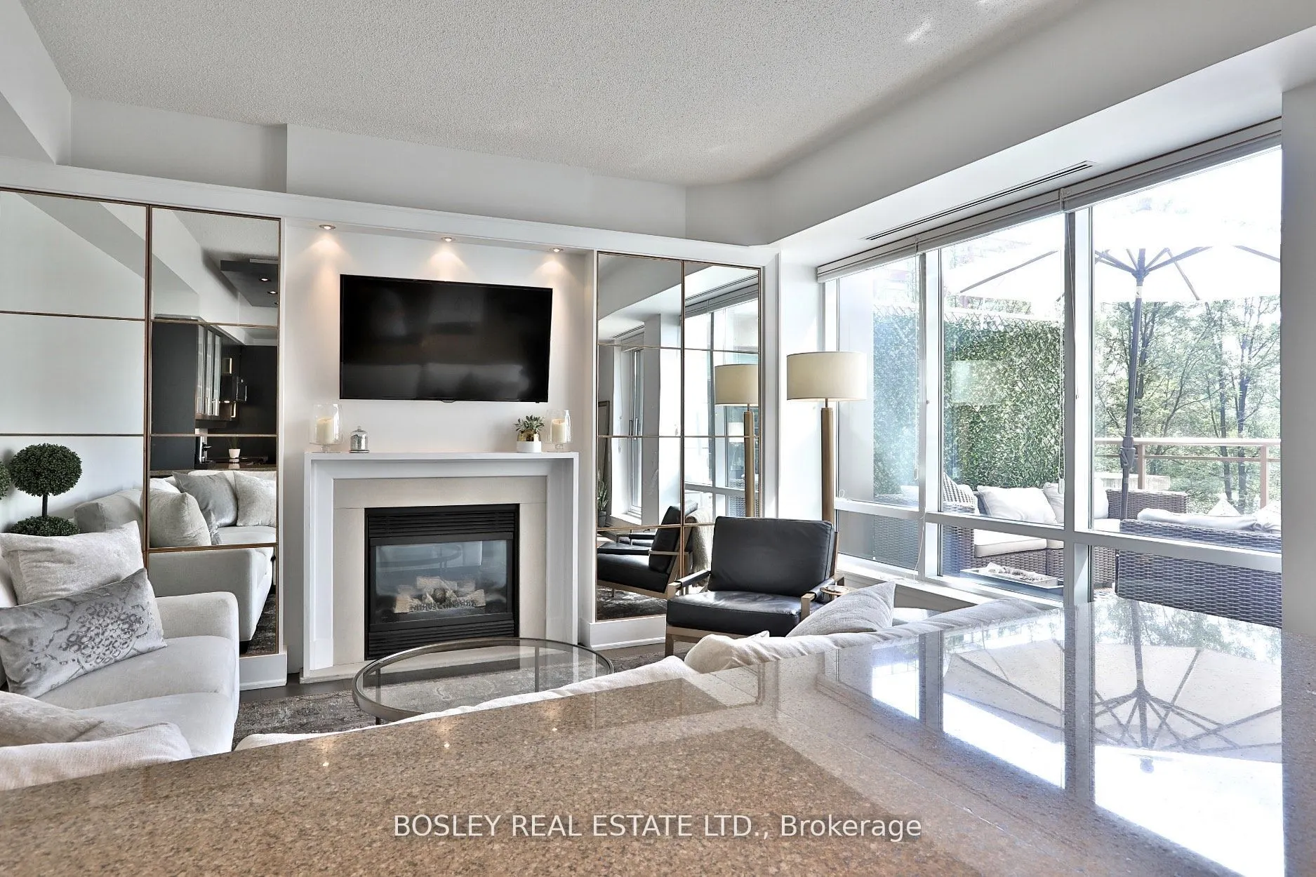 500 Queens Quay W, #208W