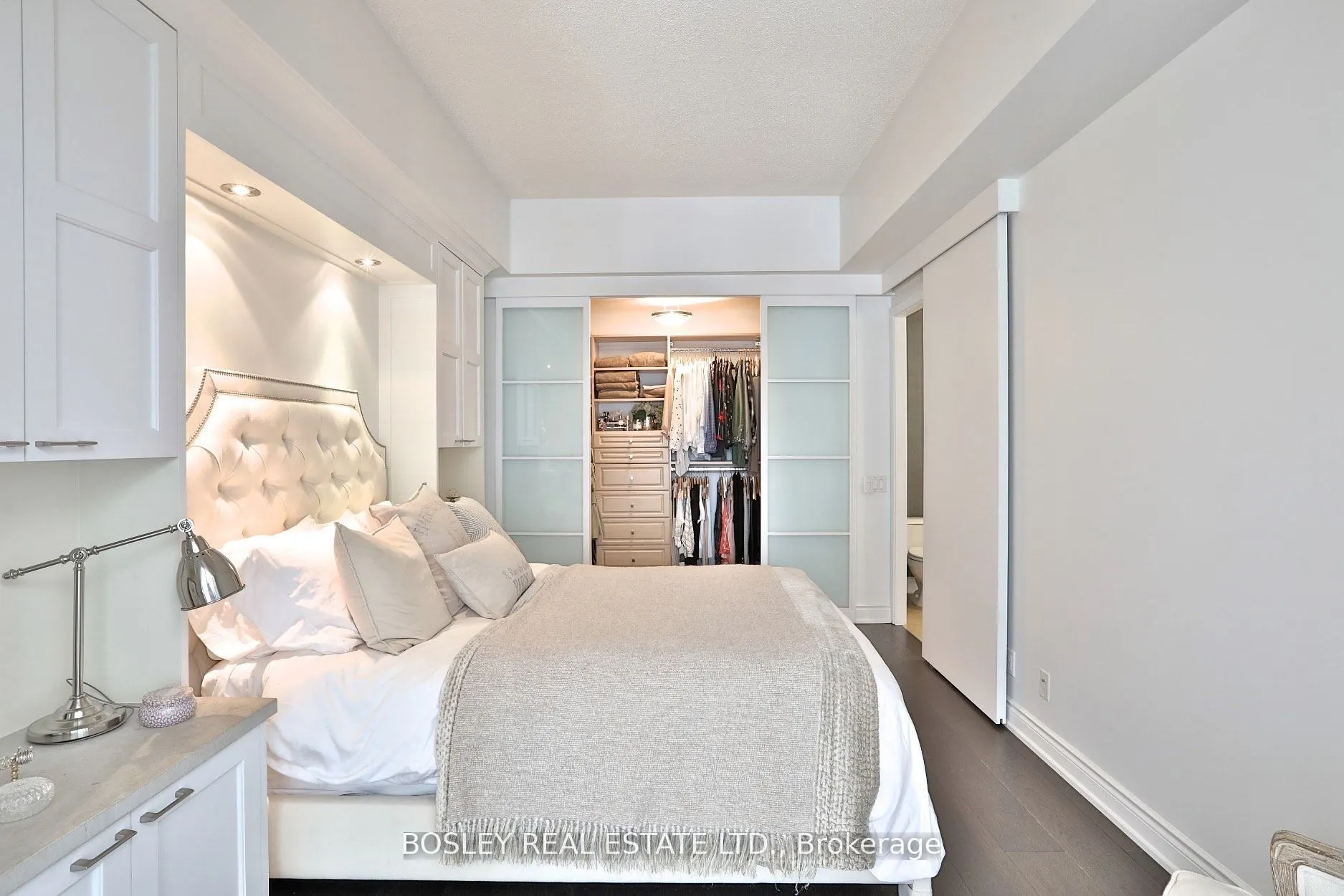 500 Queens Quay W, #208W