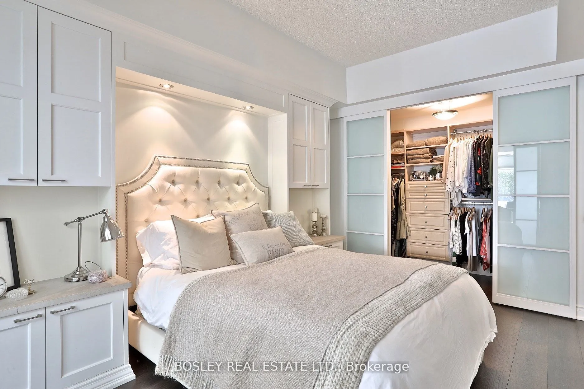 500 Queens Quay W, #208W