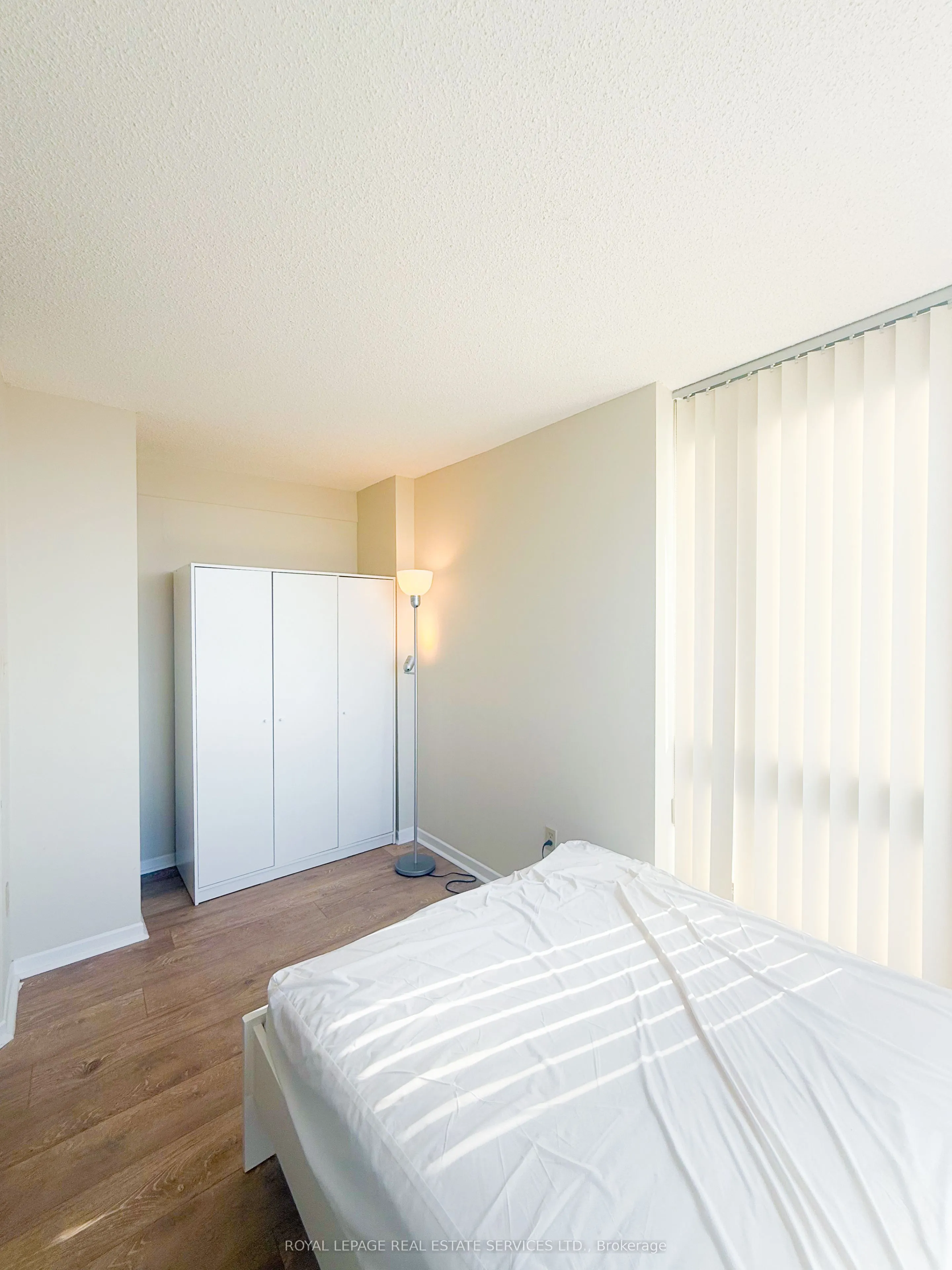 44 St. Joseph Street, #1212